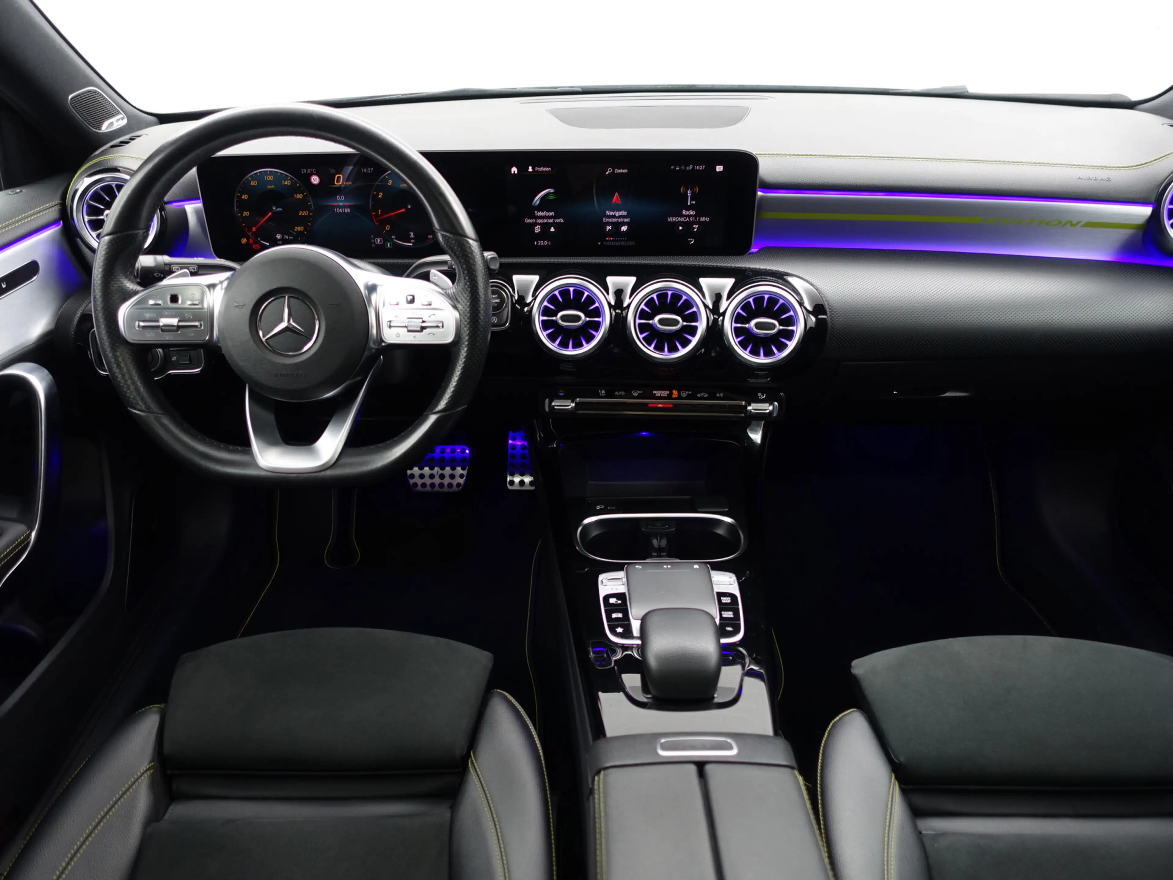 Mercedes-Benz A 250 AMG Yellow Art Aut- Panoramadak, Burmester Audio, — photo 8