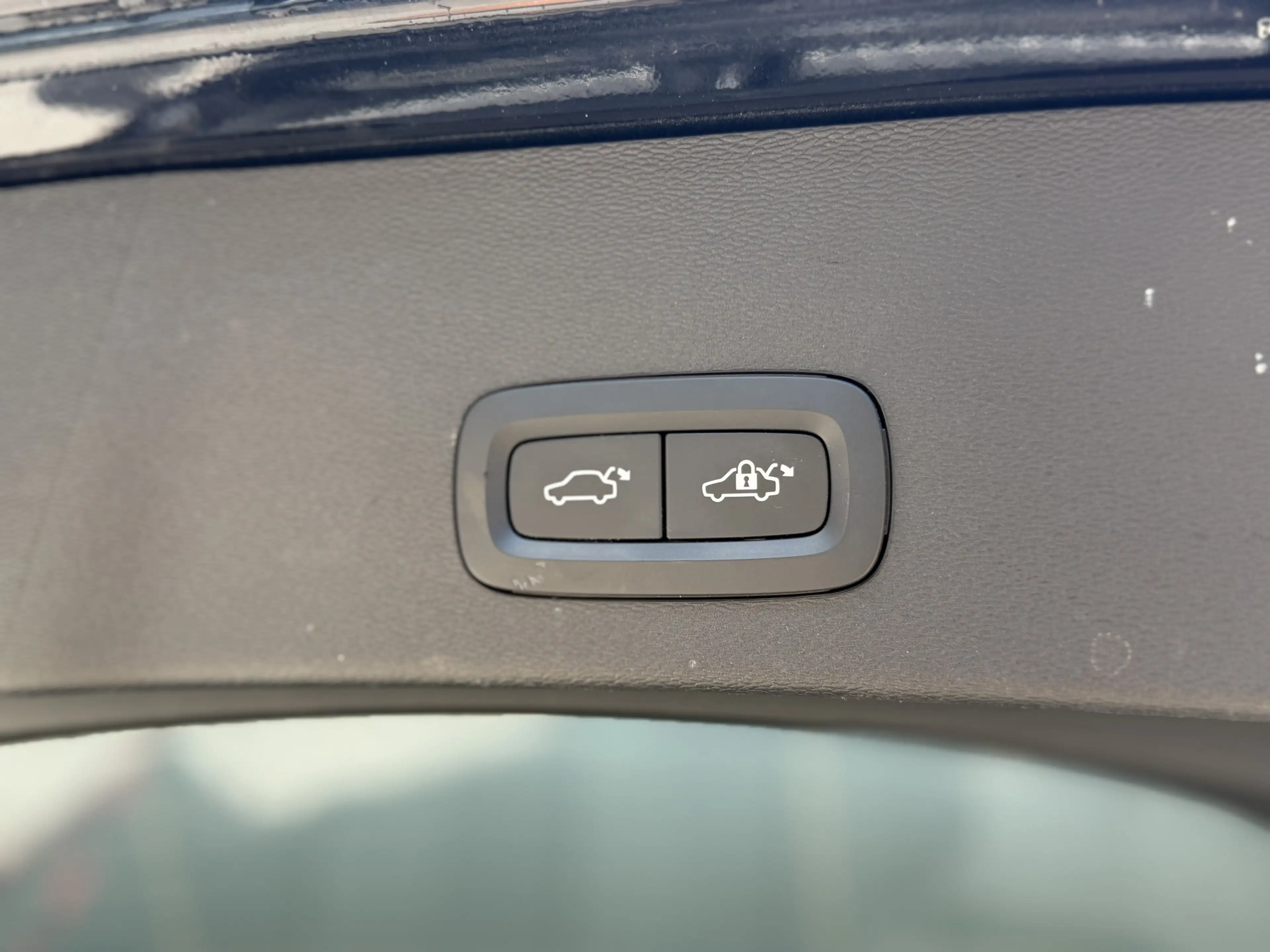 Volvo C40 Recharge Plus 69 kWh | Climate | Getint glas — photo 8