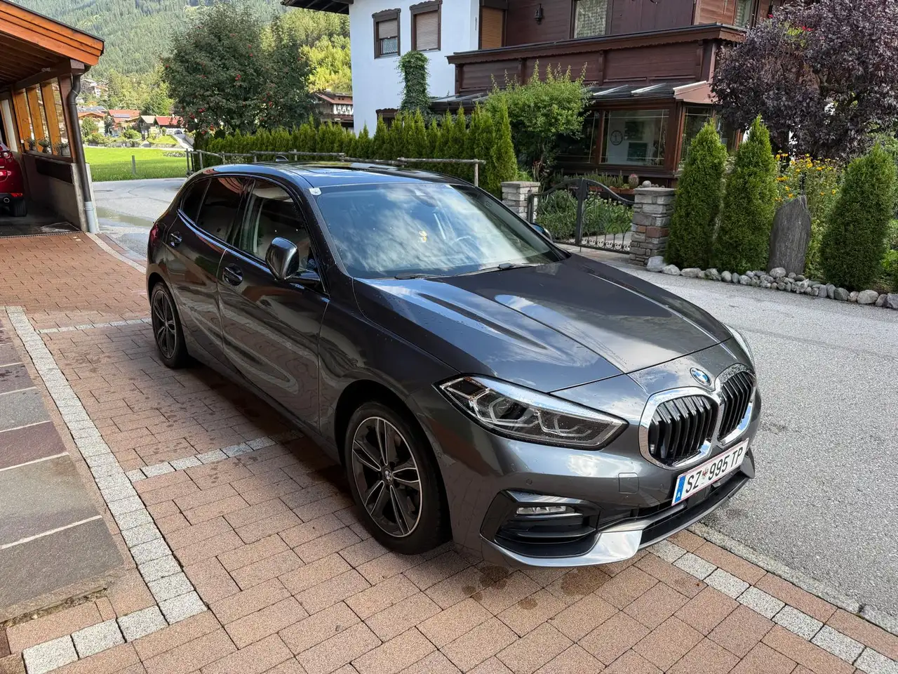 BMW 120
