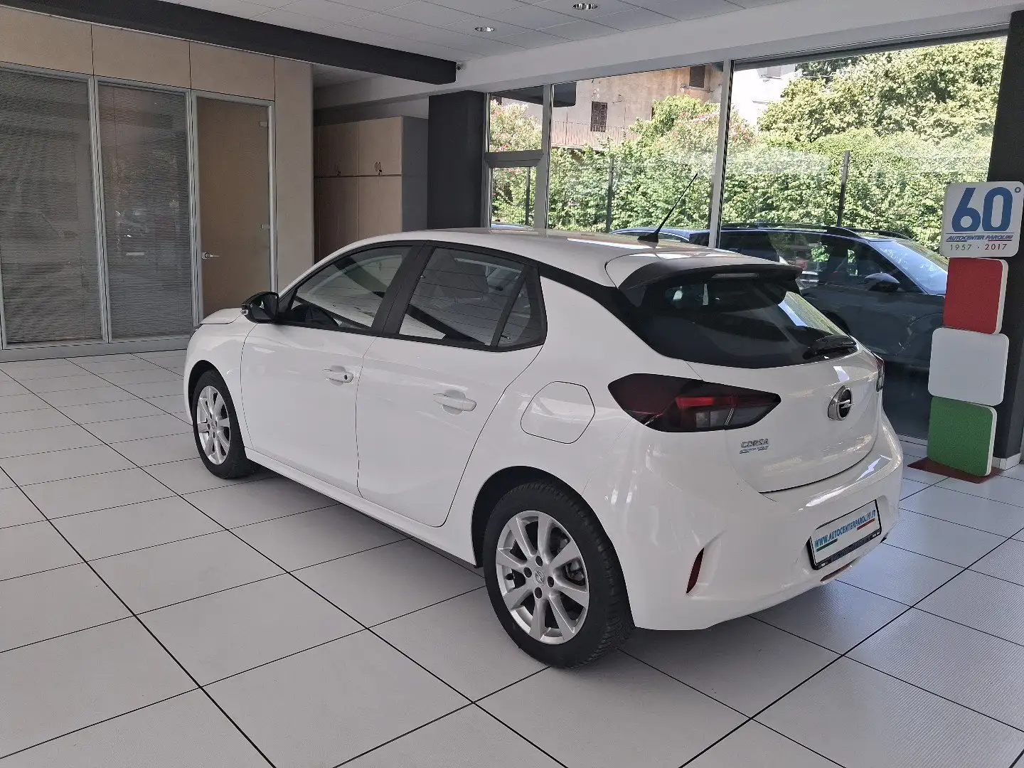 Opel Corsa 1.5 diesel 100 CV Edition Blanc - 2