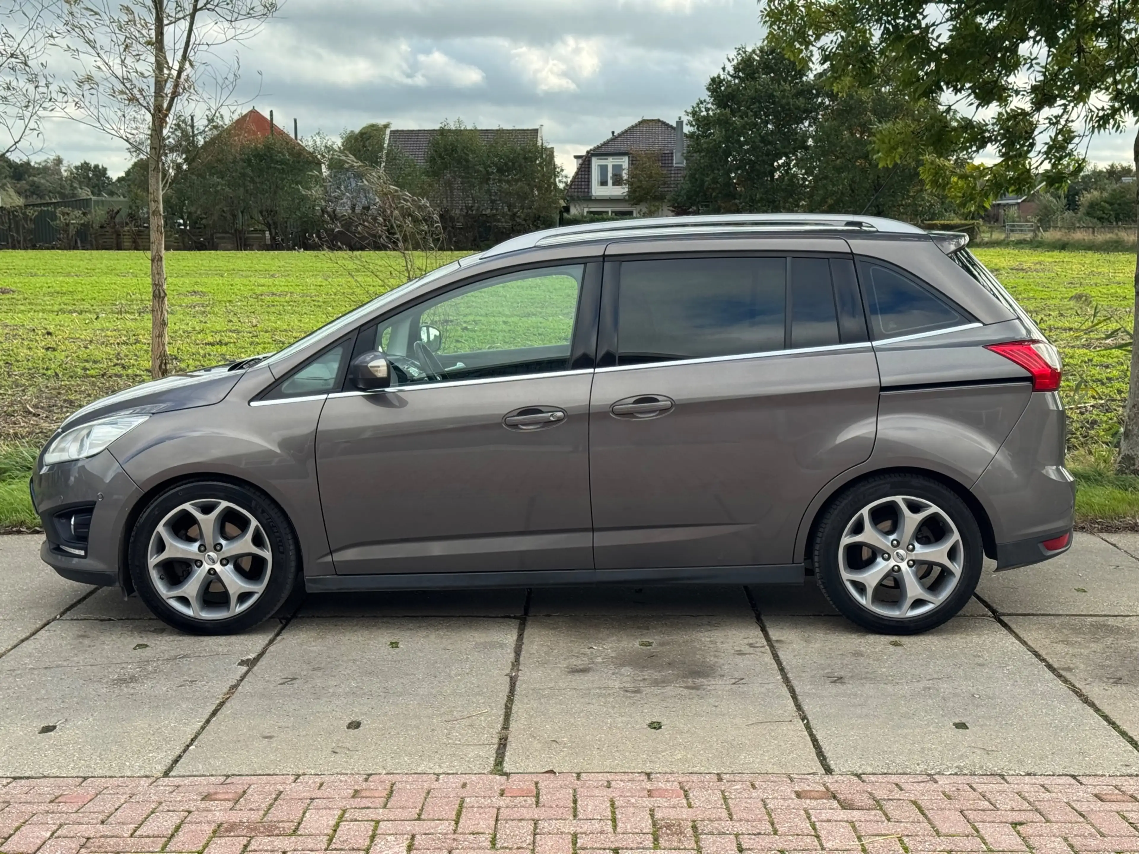 Ford Grand C-Max 2.0 TDCi 140PK AUTOMAAT|FULLOPTION — photo 9