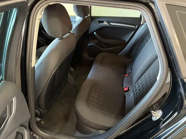 Audi A3 view 11