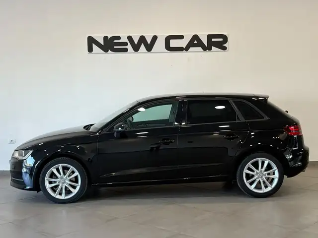Audi A3 view 5