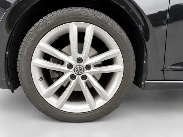Volkswagen Polo view 17