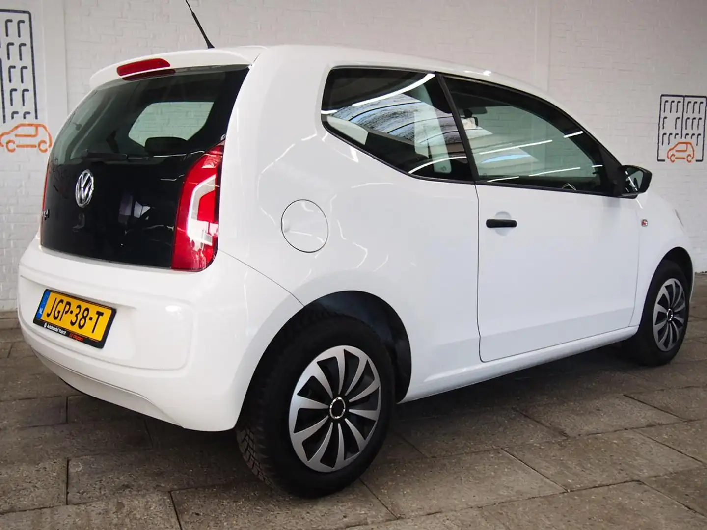 Volkswagen up! 1.0 move up! BlueMotion Airco (APK:Nieuw) Incl.Gar Blanc - 2