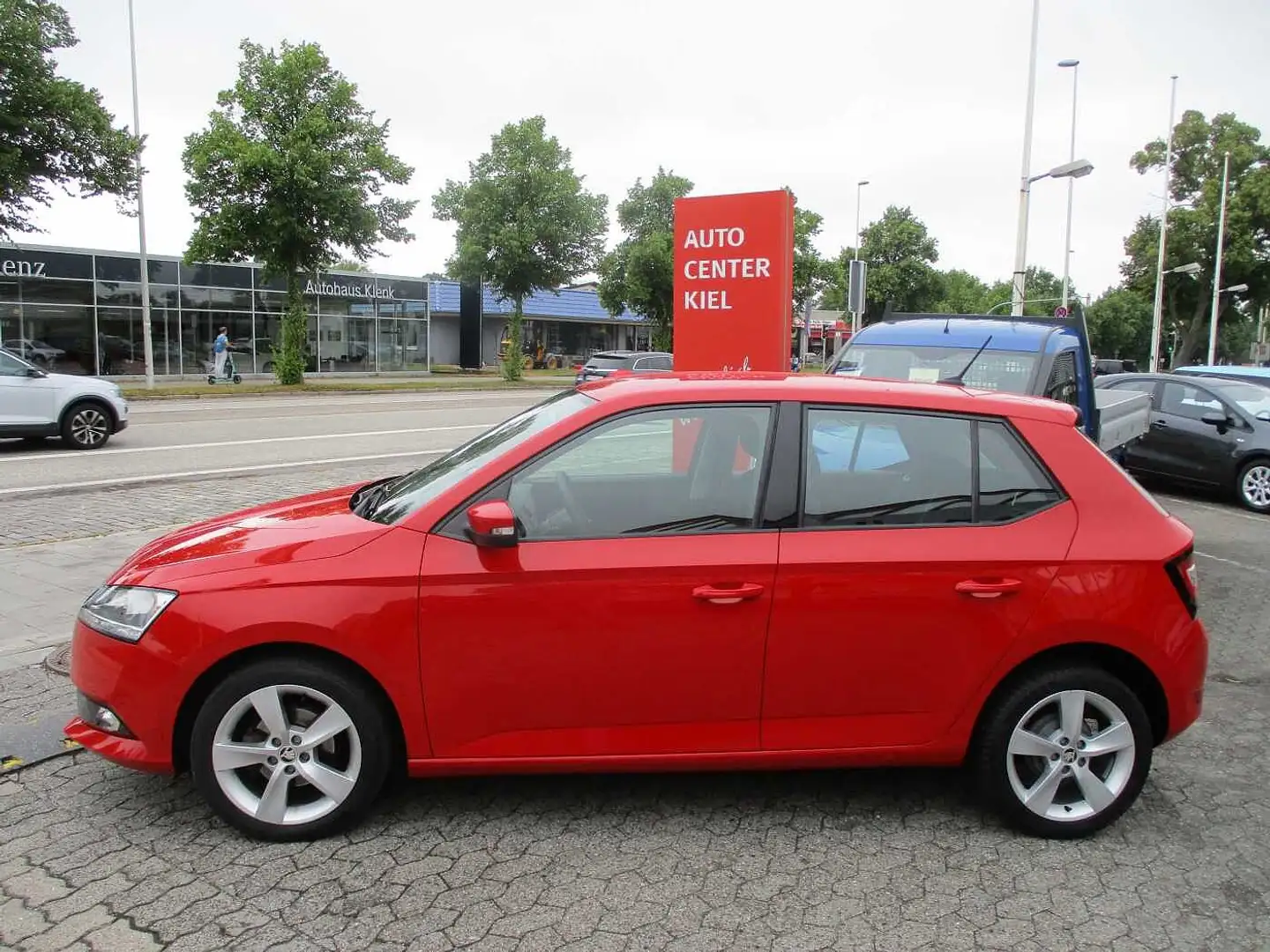 Skoda Fabia 1.0 MPI Cool Plus *Klima*Sitzheizung Rot - 2