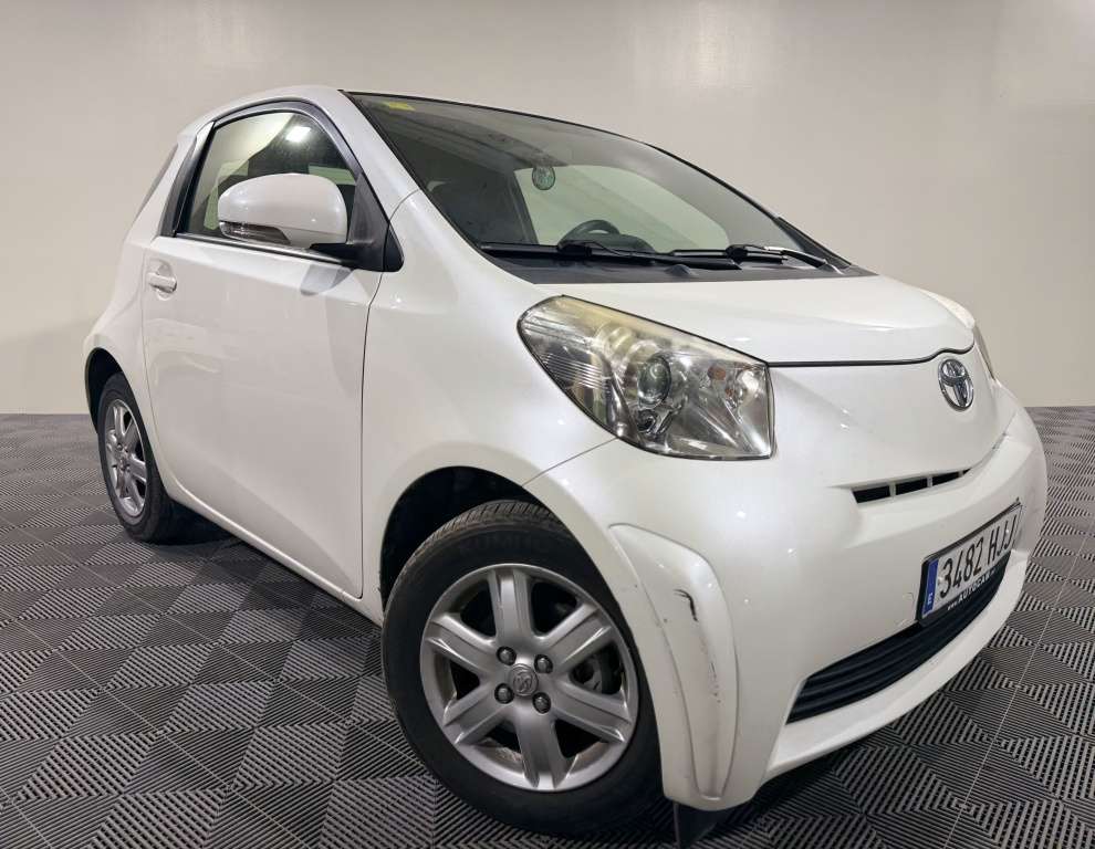 Toyota iQ 1.0 VVT-i - foto 1