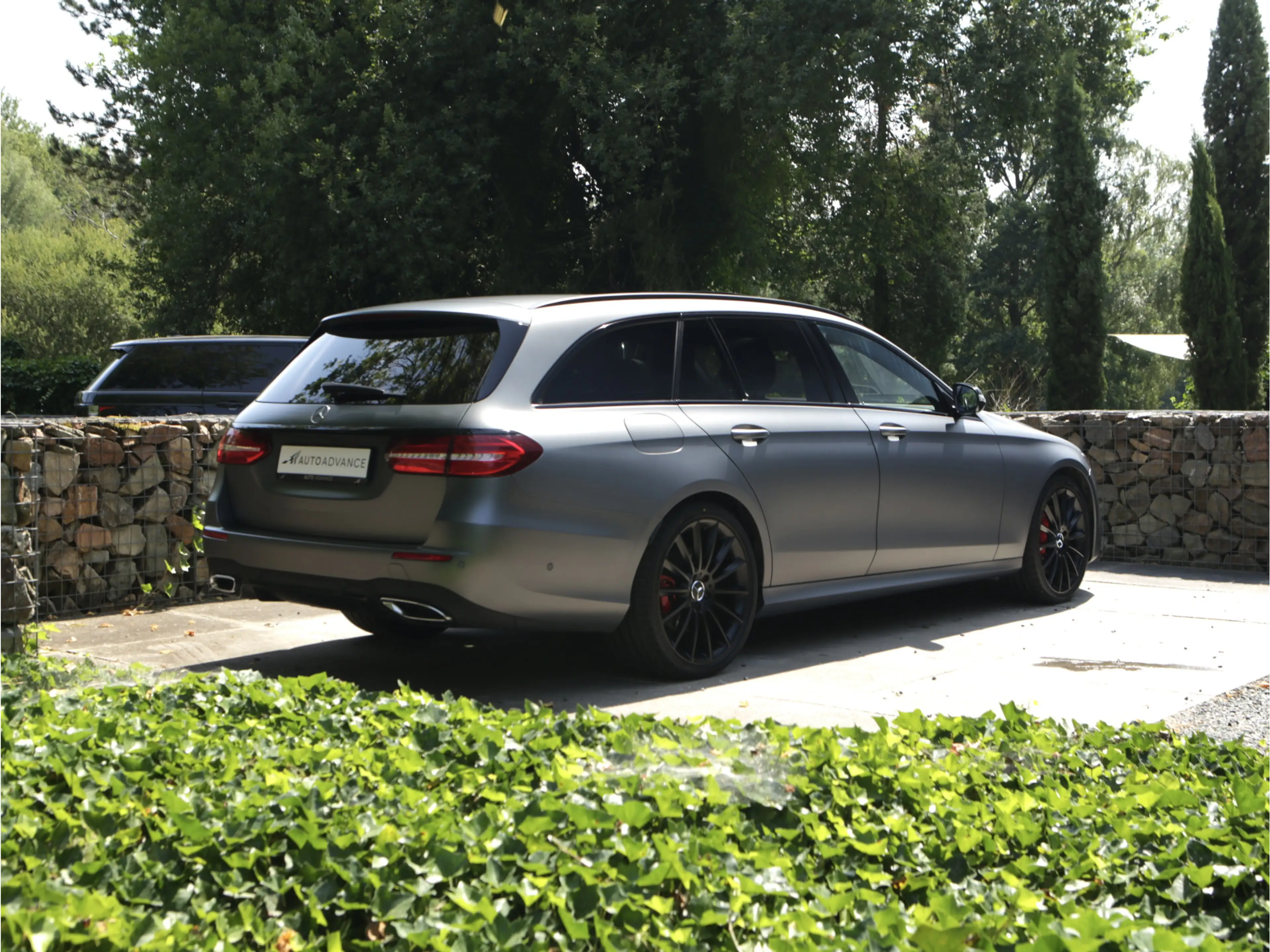 Mercedes-Benz E 400 Estate 400d 4Matic AMG — photo 19