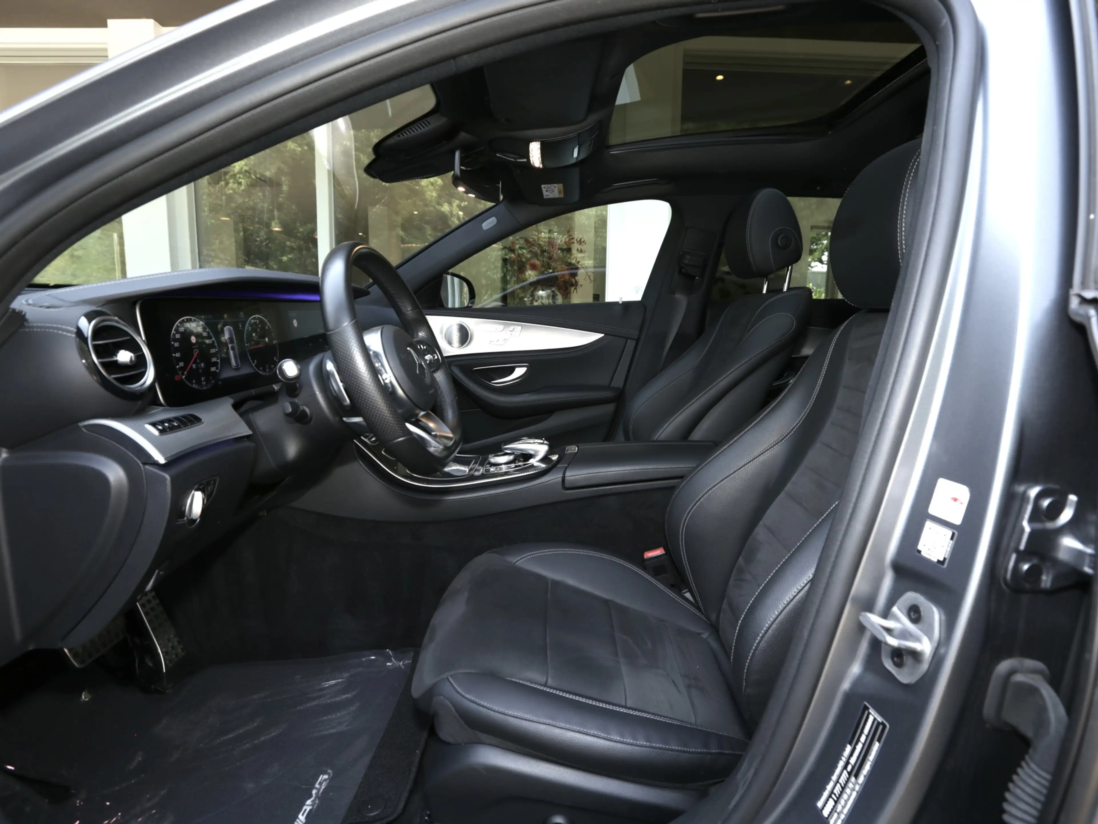 Mercedes-Benz E 400 Estate 400d 4Matic AMG — photo 8