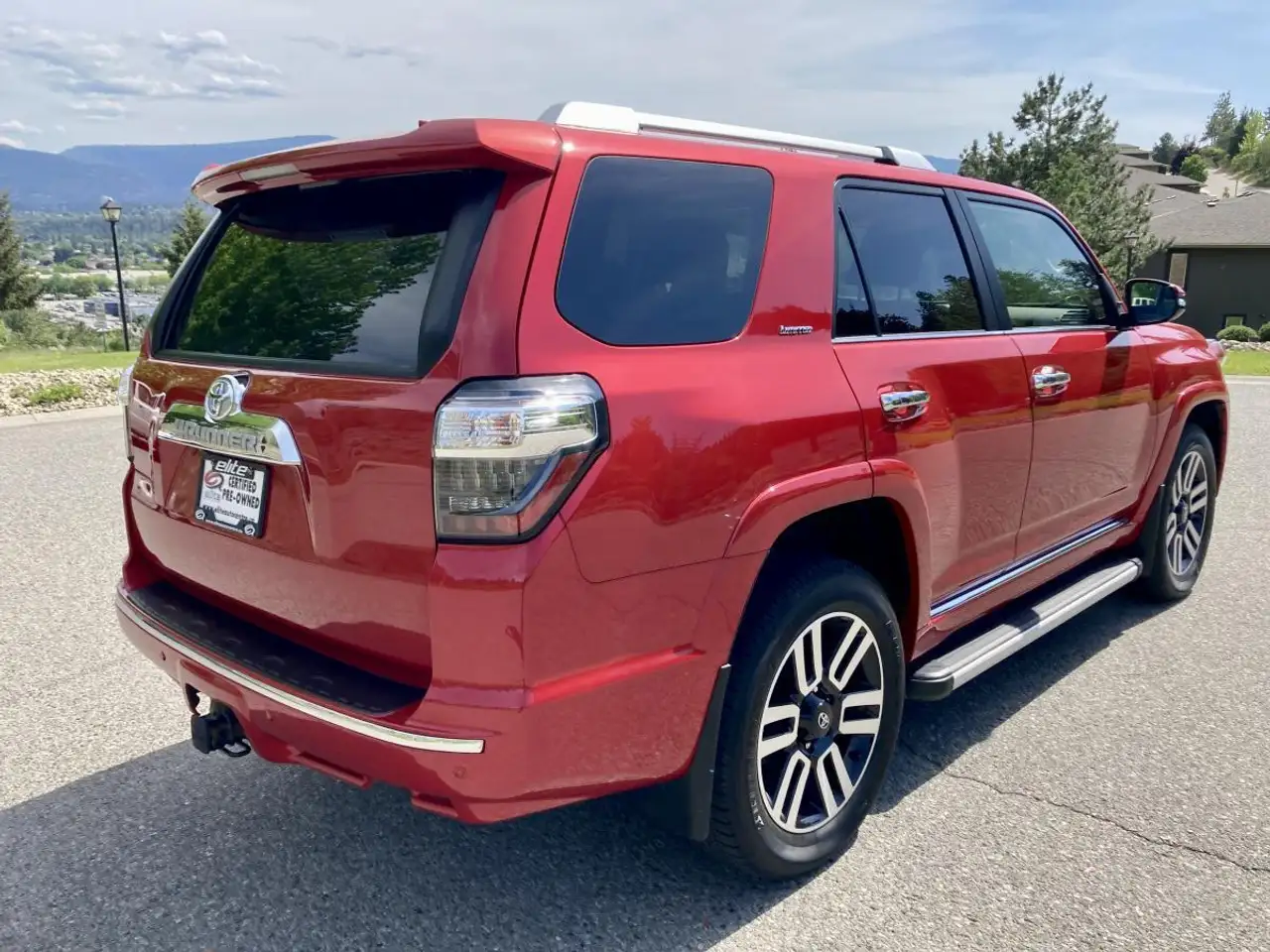 Toyota 4-Runner снимка Toyota 4-Runner