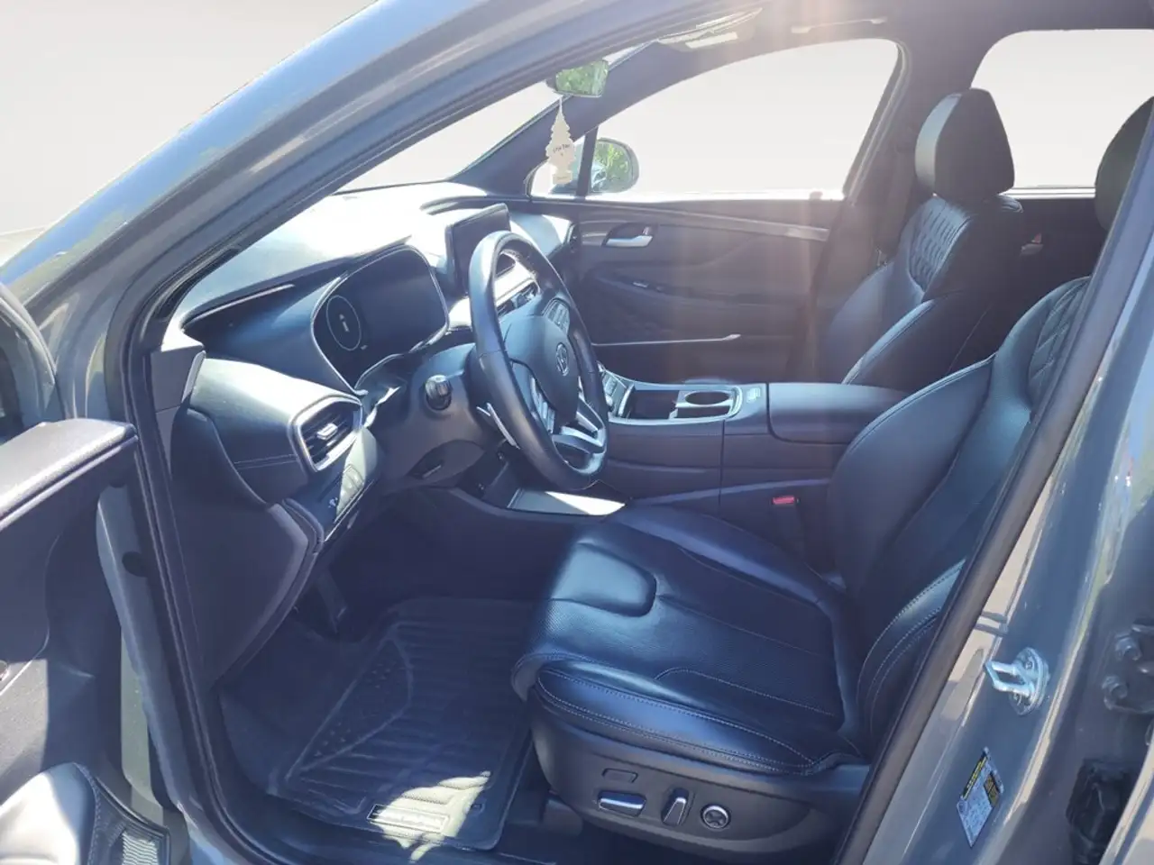 Hyundai SANTA FE снимка Hyundai SANTA FE