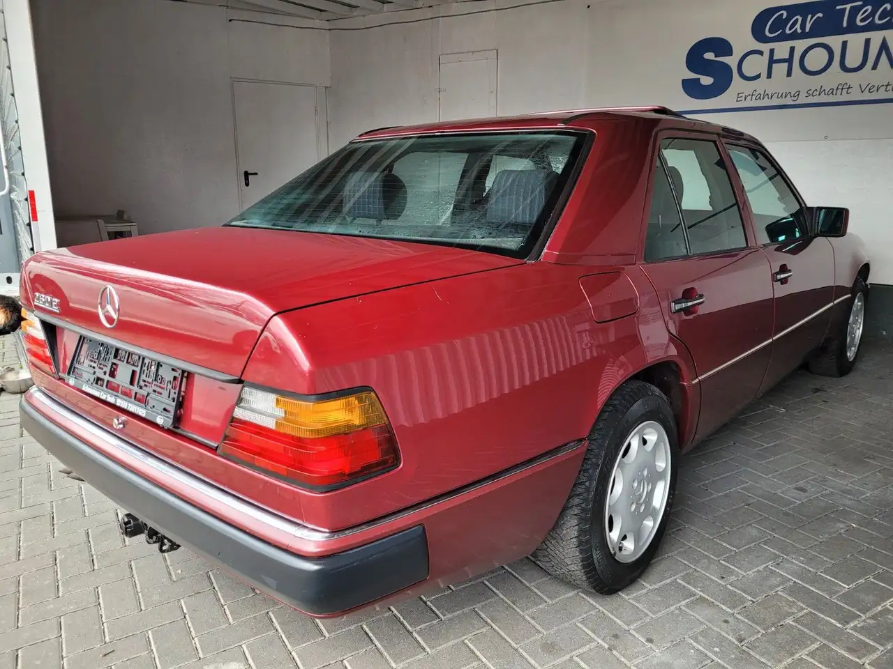 Mercedes-Benz 260 E*Automatik*Schiebedach*TÜV NEU*H-KENNZEICHEN, foto 7