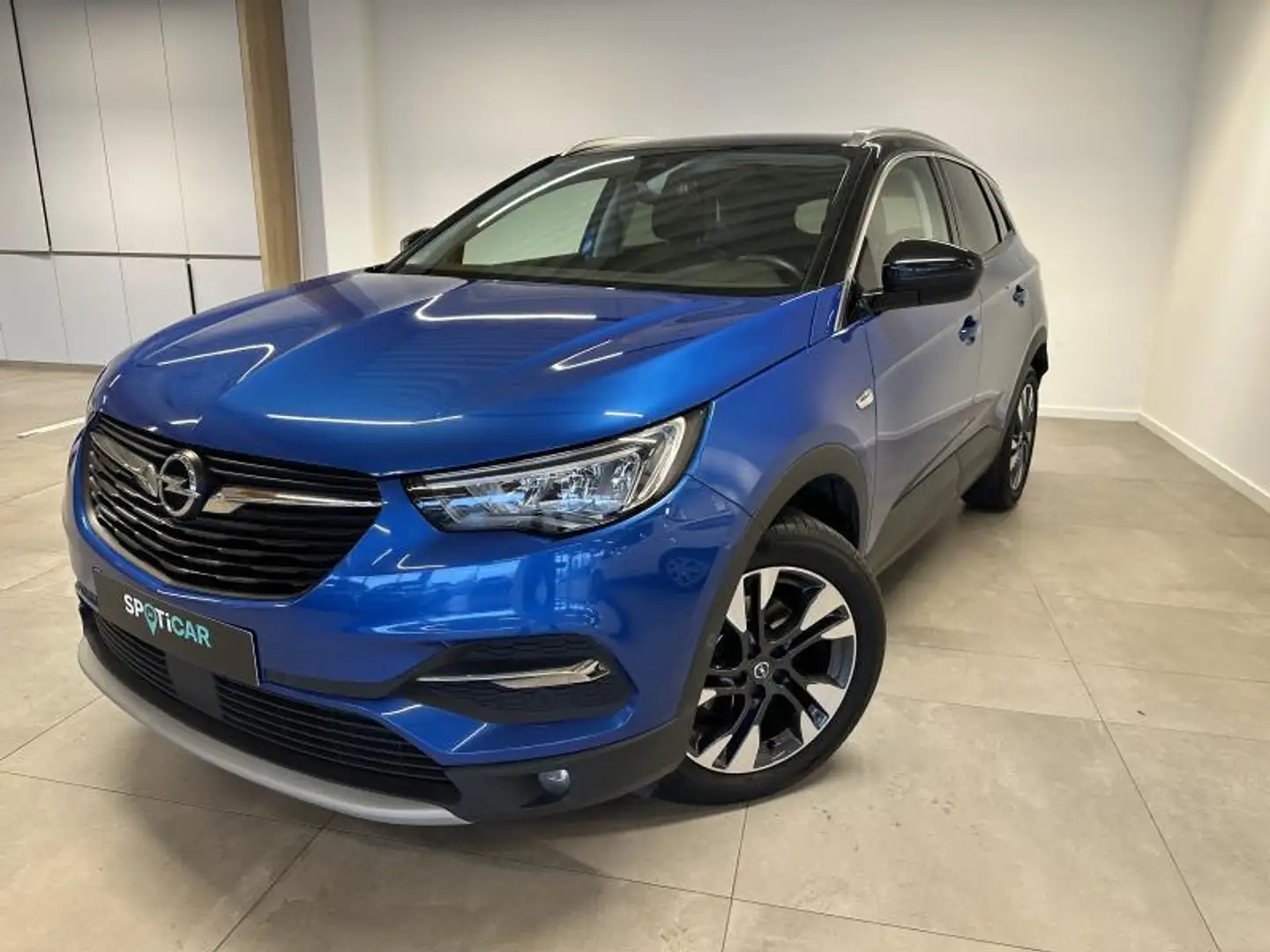 Opel Grandland X Innovation 1.2 BENZINE 130 AT8 Blauw - 1