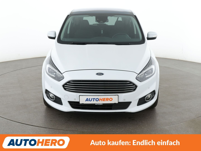 Ford S-Max 2.0 TDCi EcoBlue Titanium Aut.*NAVI*CAM*ACC* — photo 9