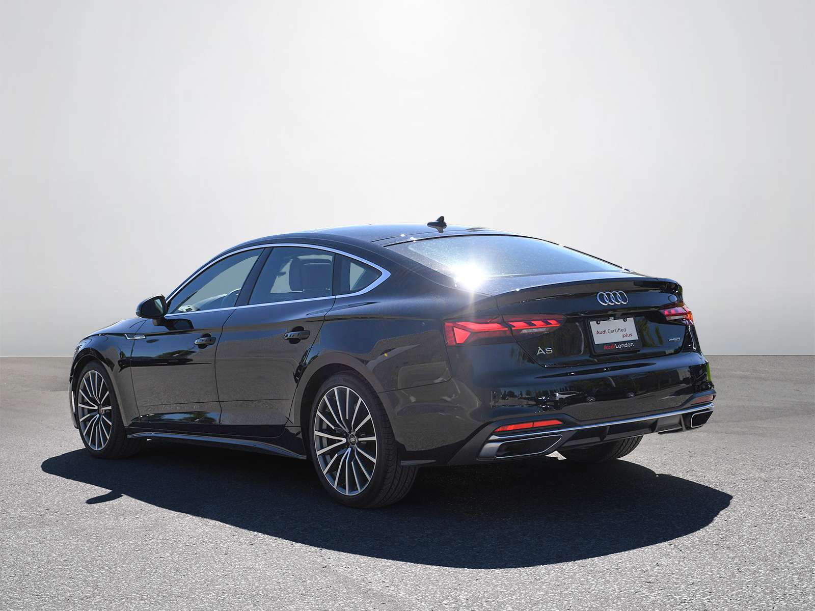 2023 Audi A5 Komfort 45 TFSI quattro alt 5