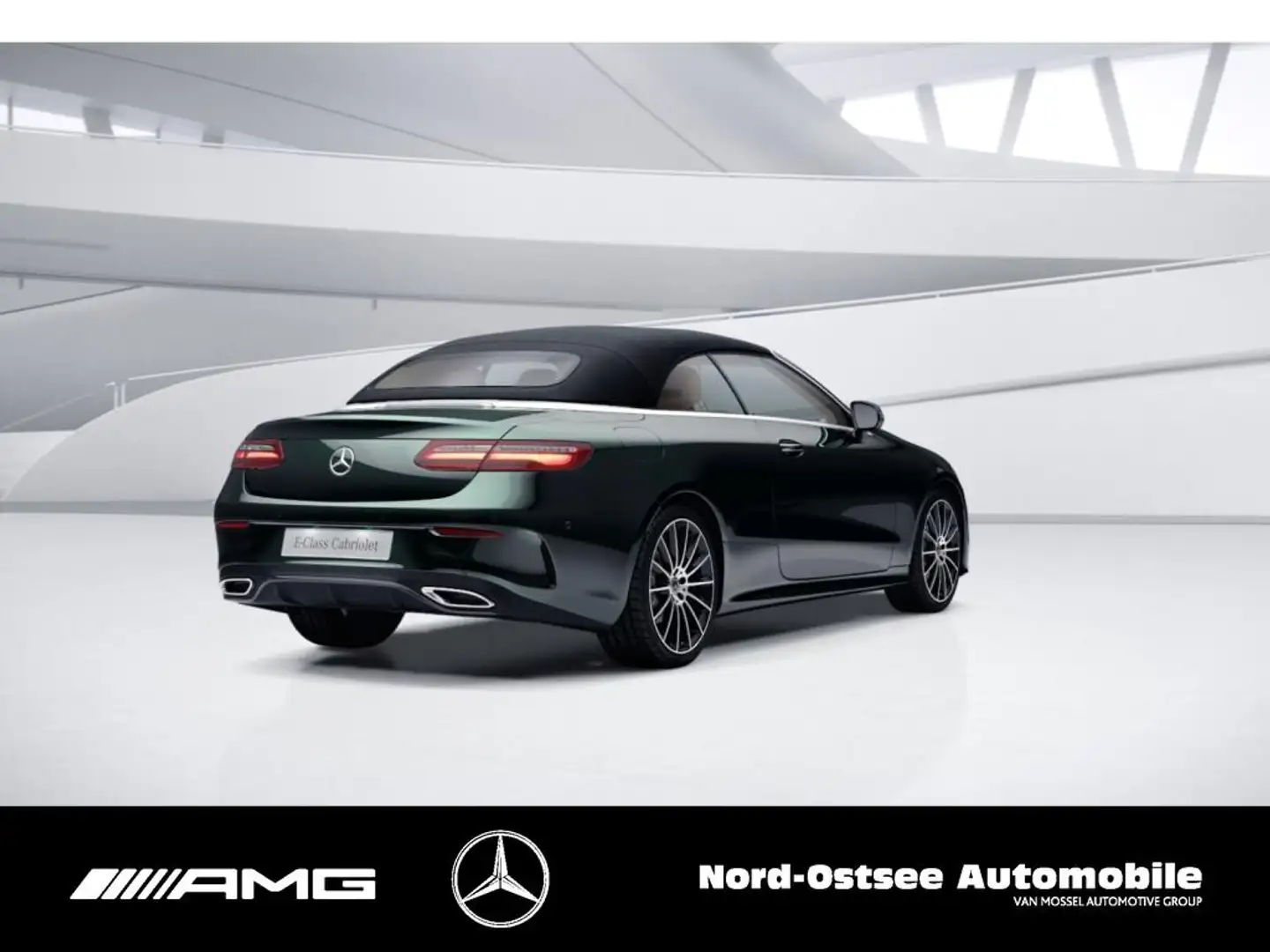Mercedes-Benz E 220 d CABRIO PDC SHZ NAVI LED SPURW NIGHT Vert - 2