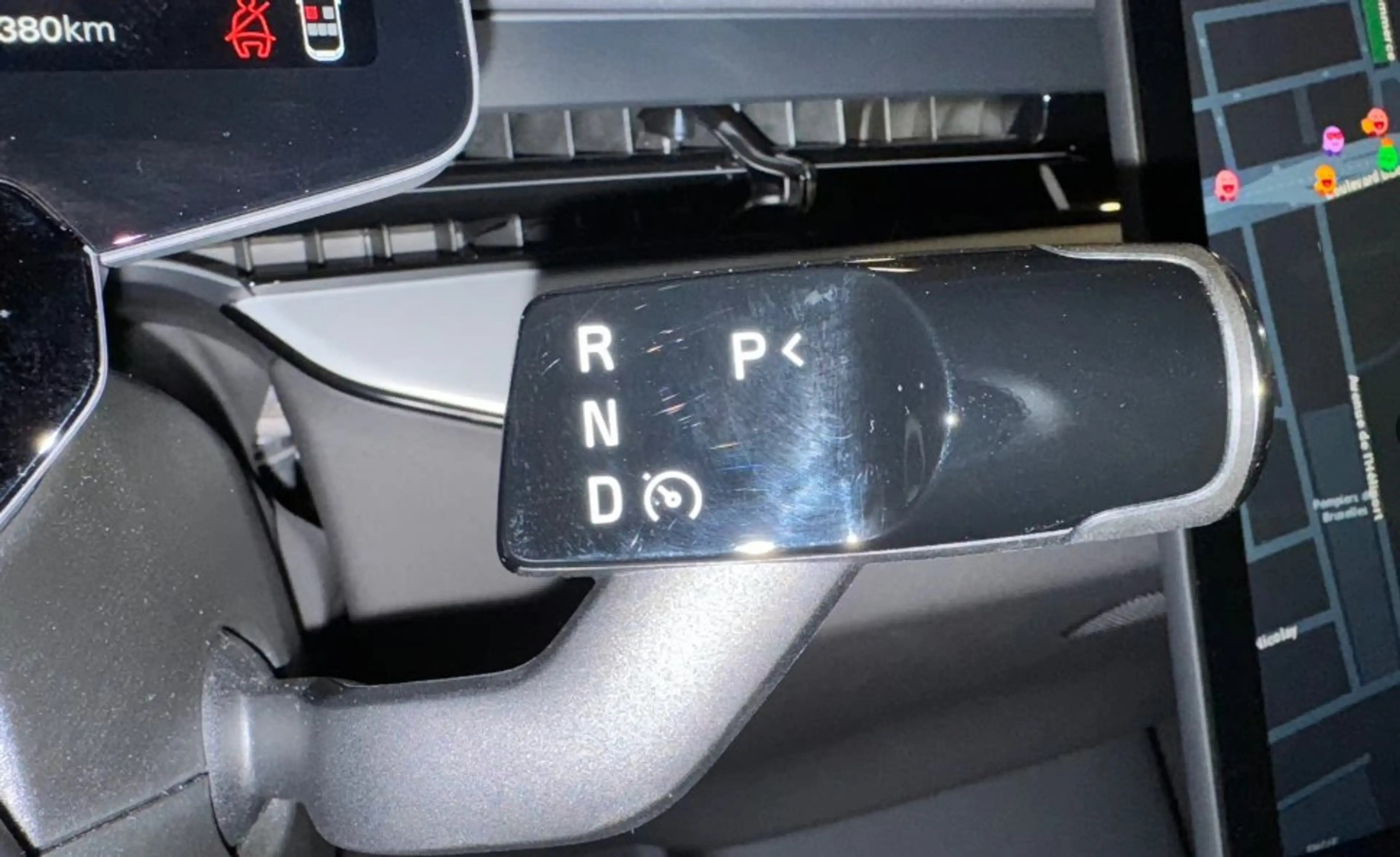 Polestar 3 111 kWh Long Range Pilot — photo 12