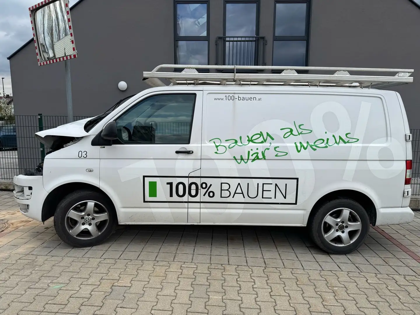 Volkswagen T5 2,0 TDI BMT D-PF Weiß - 2