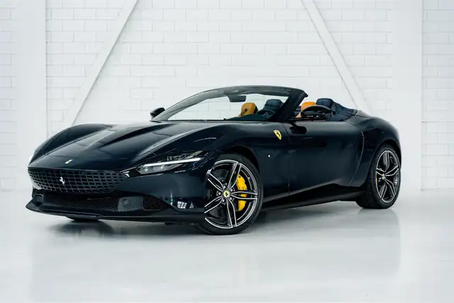 Ferrari Roma Spider 3.9 V8 *Blu Pozzi* | Passenger Display | Fe