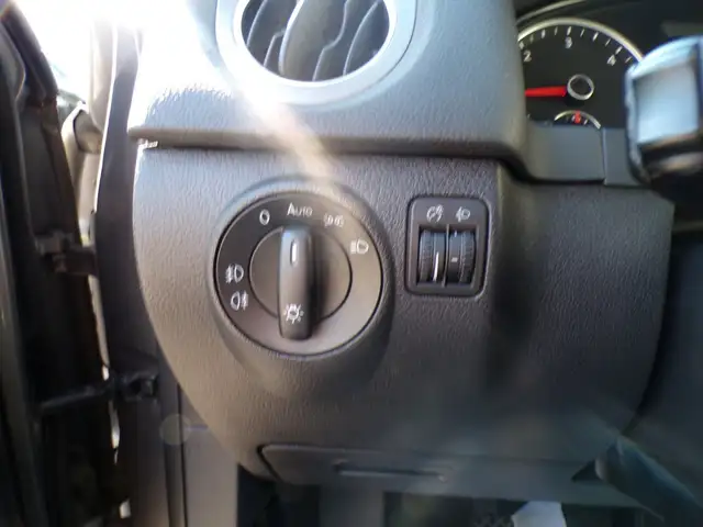Volkswagen Tiguan view 20