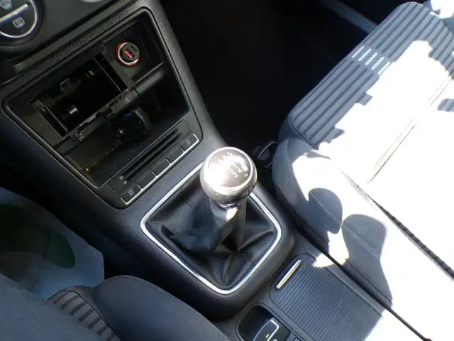 Volkswagen Tiguan view 17