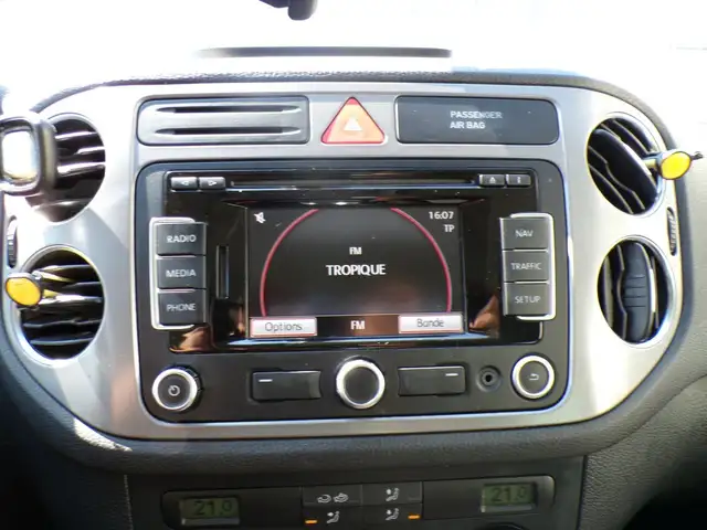 Volkswagen Tiguan view 16