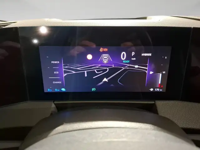 Opel Astra view 5