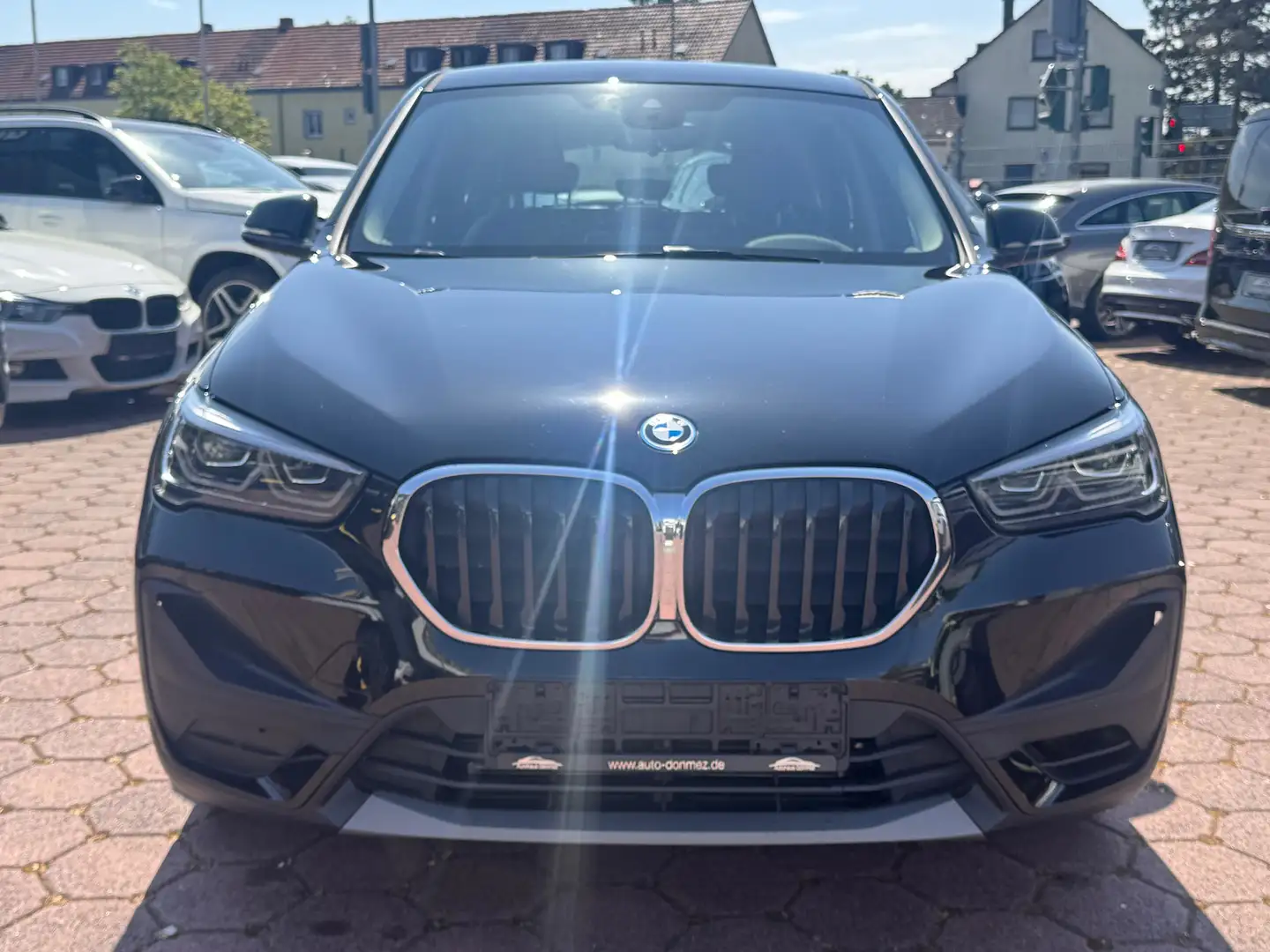 BMW X1 xDrive25e Advantage AHK NAVI LEDER HUD LED Nero - 2
