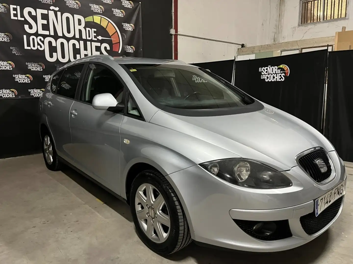 SEAT Altea XL 1.9TDI Stylance Plateado - 1