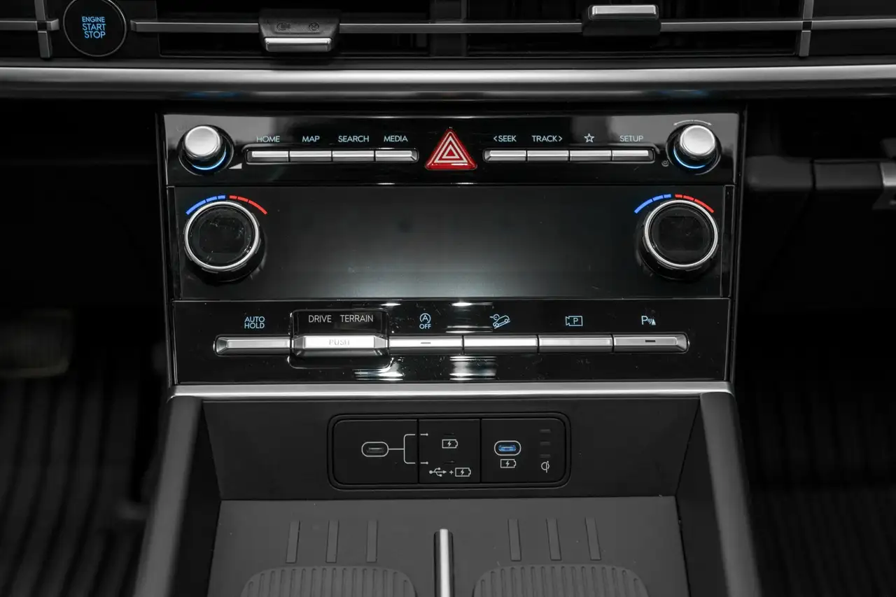 Hyundai SANTA FE снимка Hyundai SANTA FE