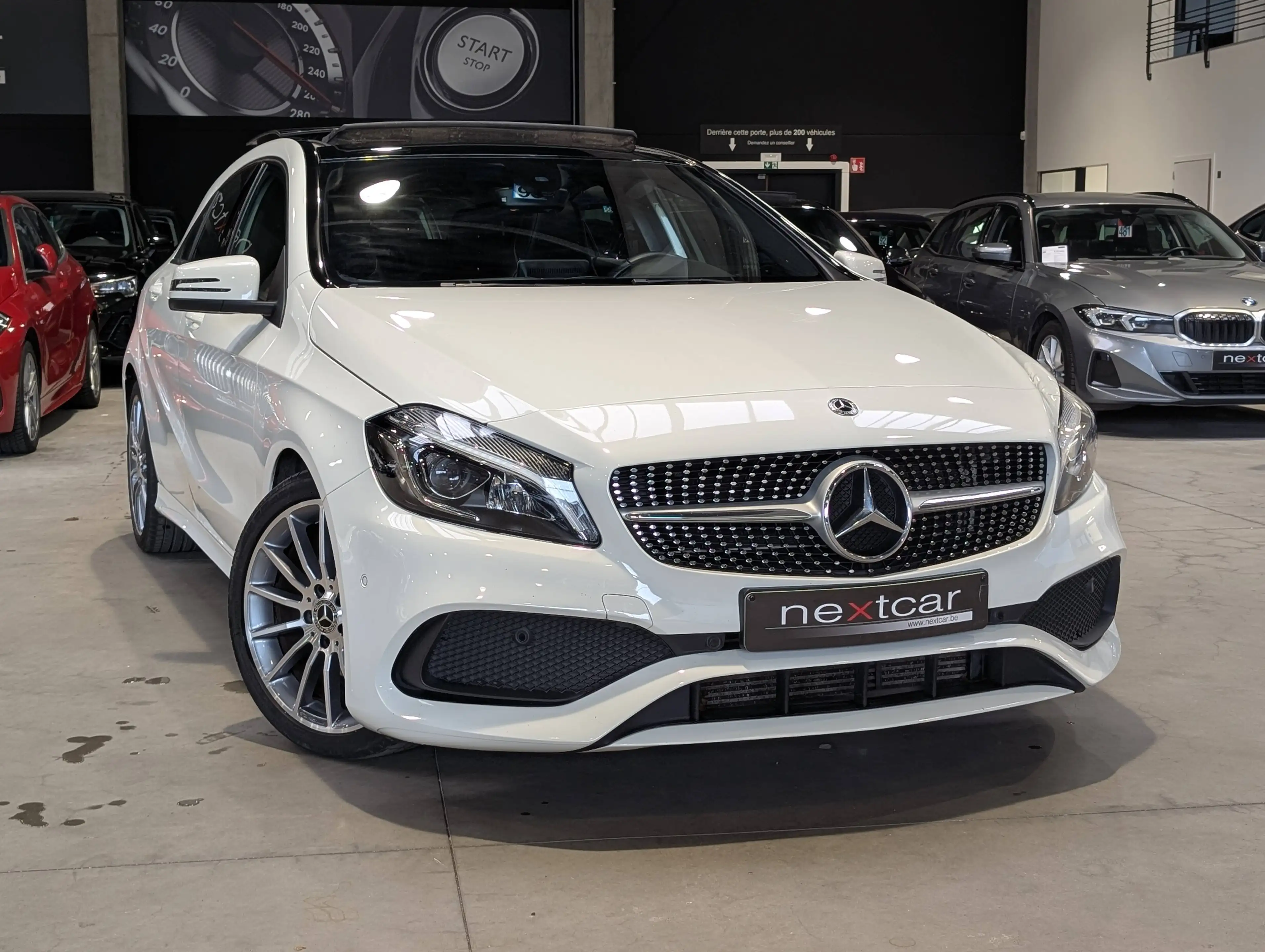 Mercedes-Benz A 180 d AMG Line *PANO-FULL LED-PARKTRONIC-NAVI-CAMERA* — photo 2