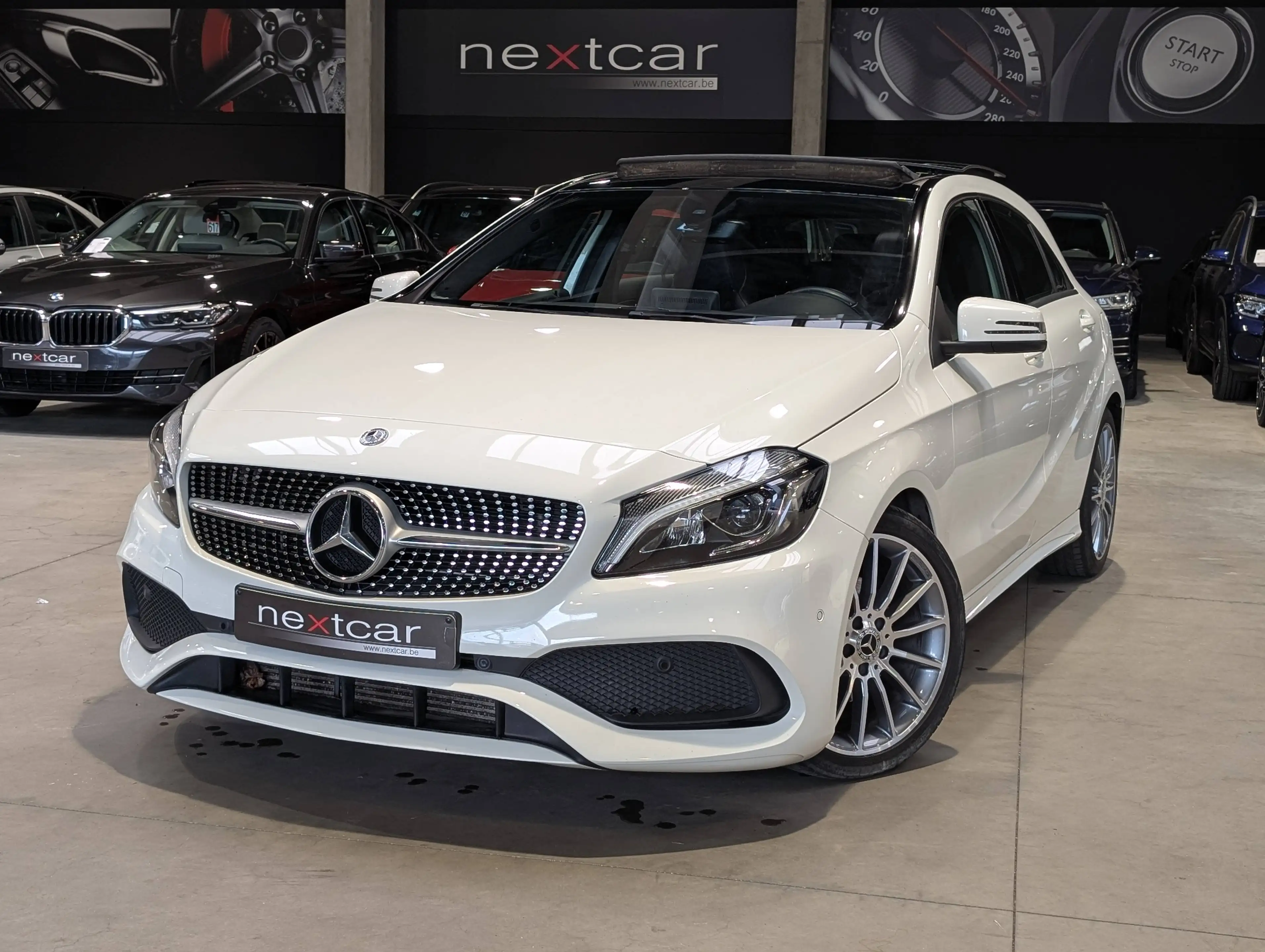 Mercedes-Benz A 180 d AMG Line *PANO-FULL LED-PARKTRONIC-NAVI-CAMERA*