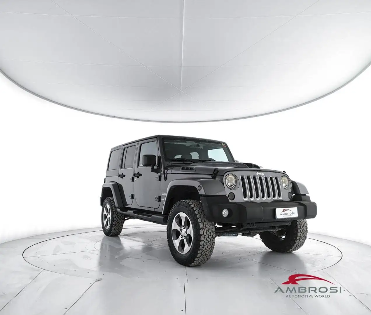 Jeep Wrangler Unlimited 2.8 CRD DPF Sahara Auto Grigio - 2