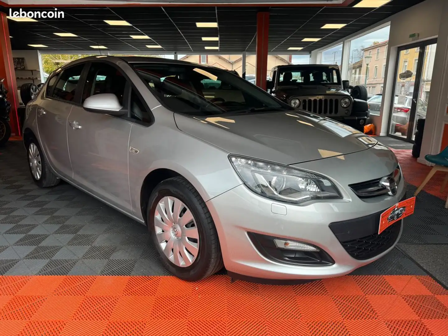 Opel Astra Pack COSMO BVA 1.4I TURBO 140 cv Garantie 12 mois - 1