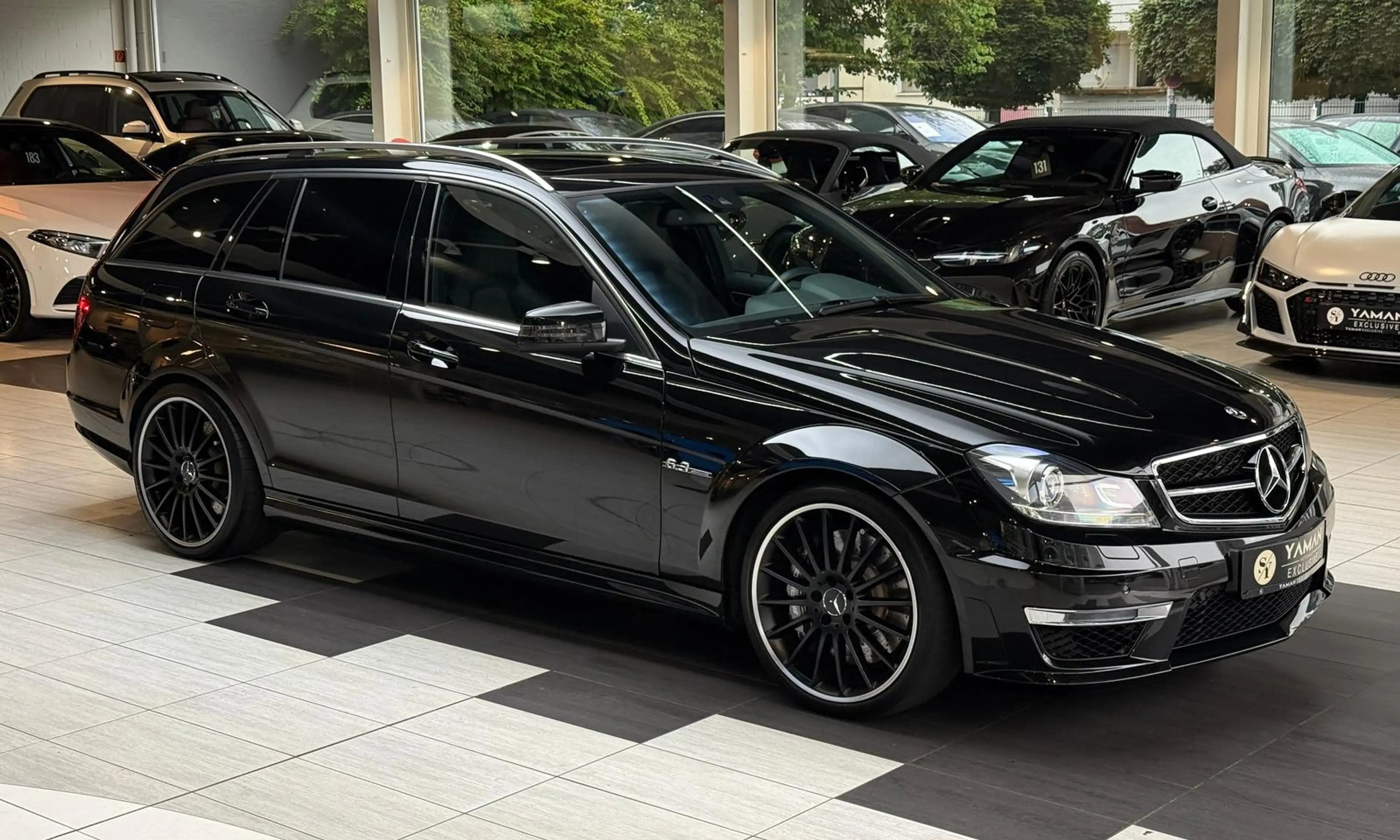 Mercedes-Benz C 63 AMG C 63 T AMG 6.2 V8 H&K*BI-XENON*Schiebedach — photo 5