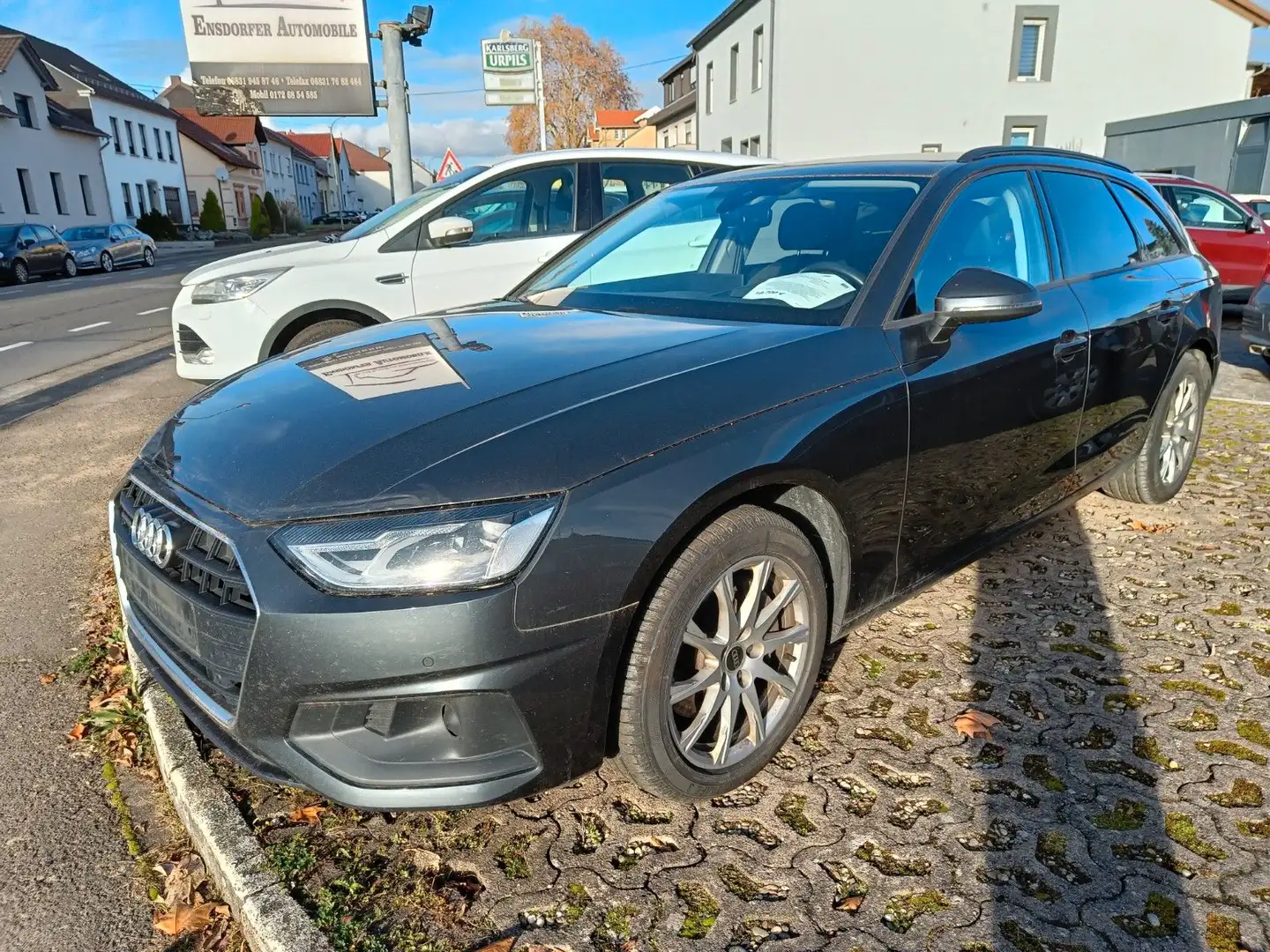 Audi A4 Avant 40 TDI quattro basis Grau - 2