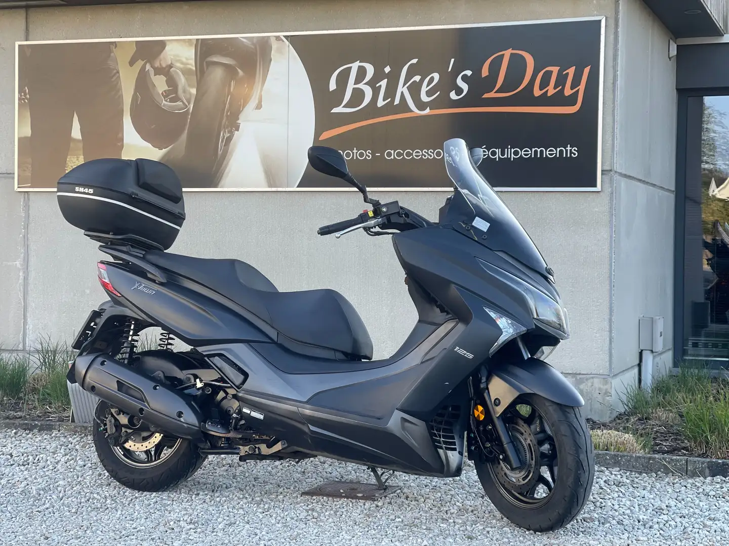 Kymco X-Town Černá - 1