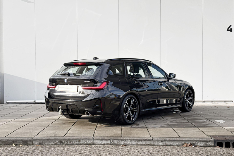 BMW 318 3 Serie Touring 318i M-Sport Parking Assistant / S — photo 4