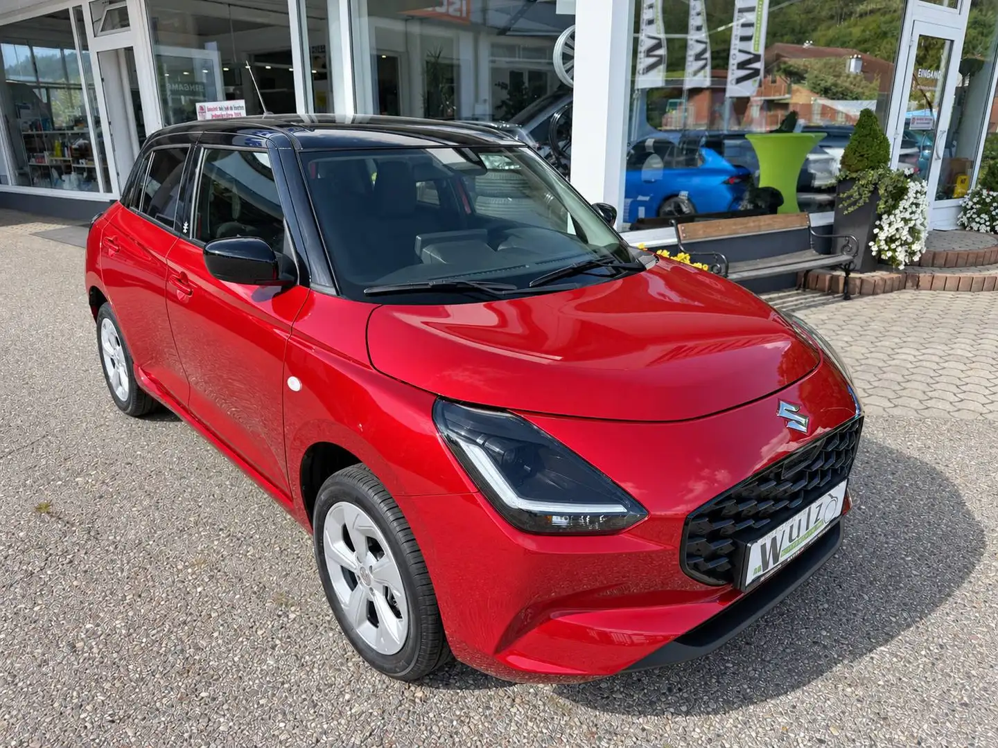 Suzuki Swift 1,2 Hybrid Allgrip Shine Rot - 1