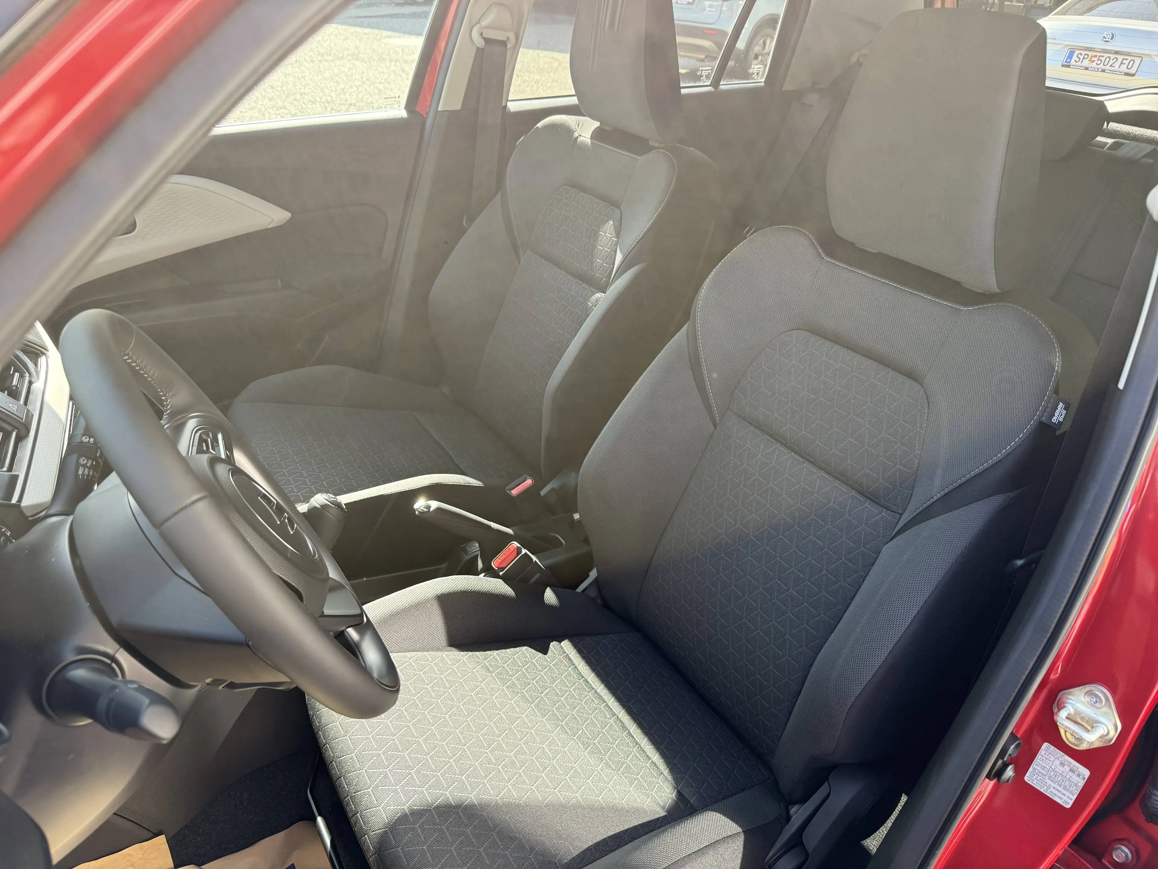 Suzuki Swift 1,2 Hybrid Allgrip Shine — photo 12