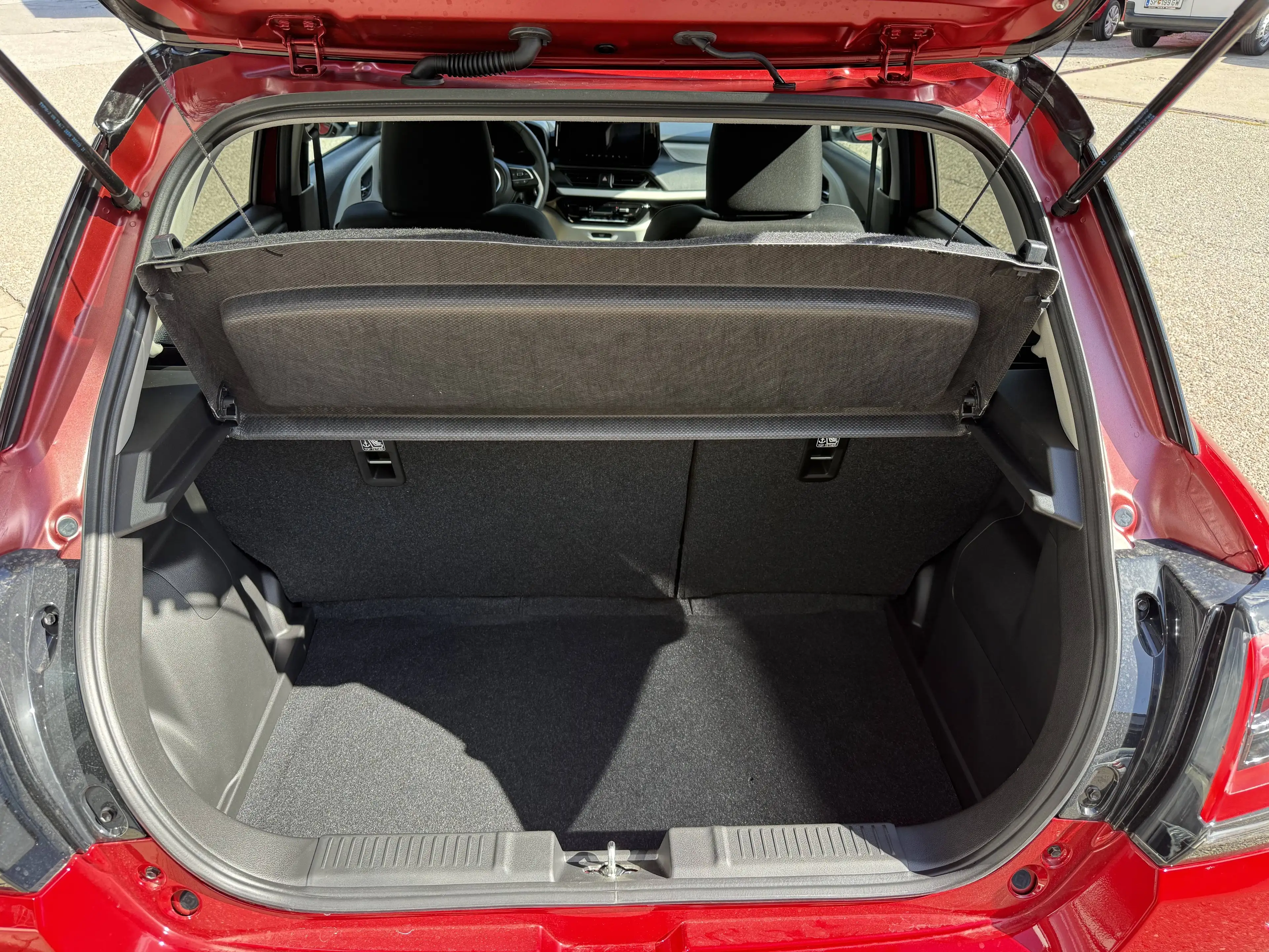 Suzuki Swift 1,2 Hybrid Allgrip Shine — photo 8