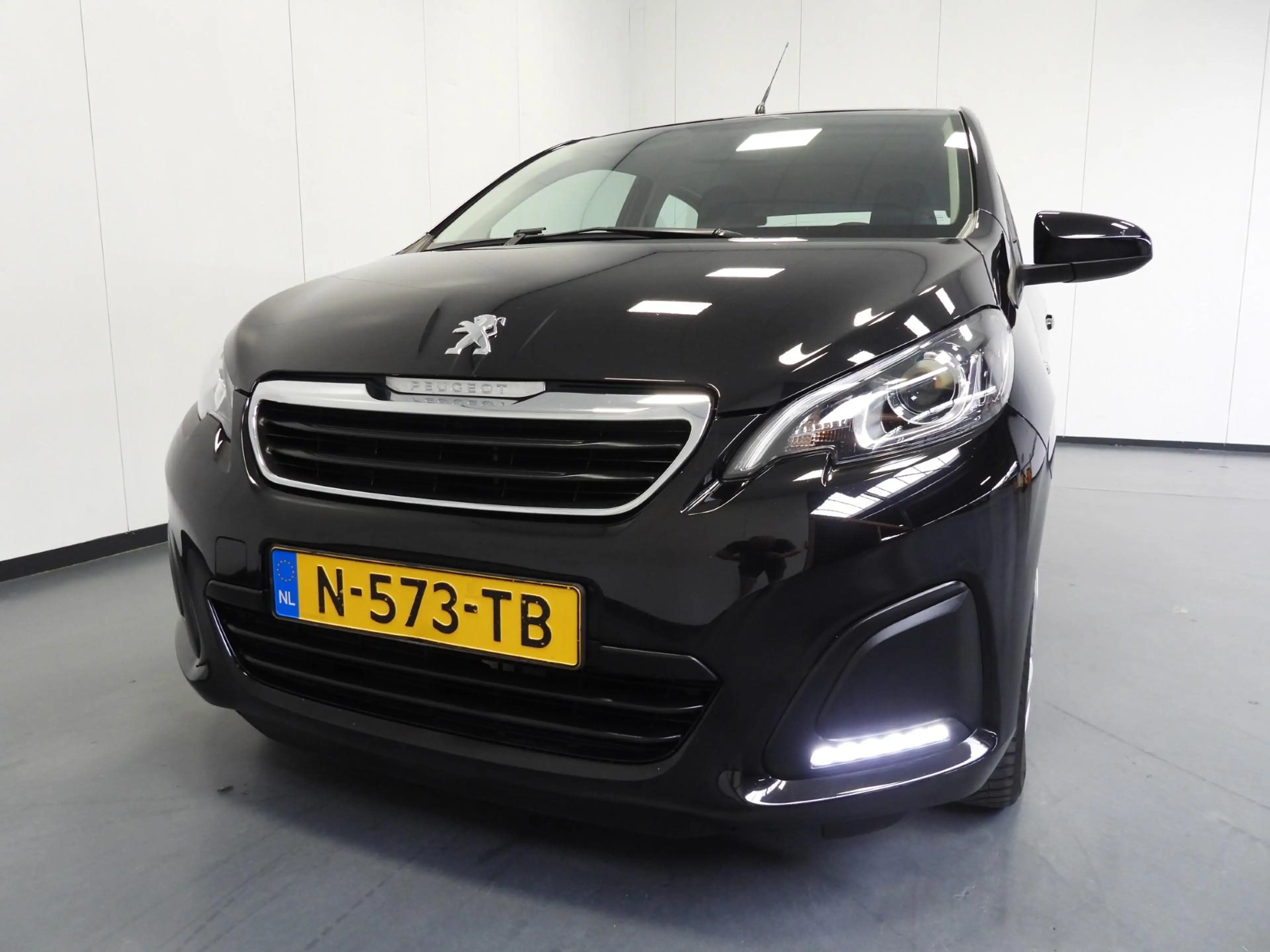Peugeot 108 1.0 e-VTi Active AIRCO/BLUETOOTH! — photo 22