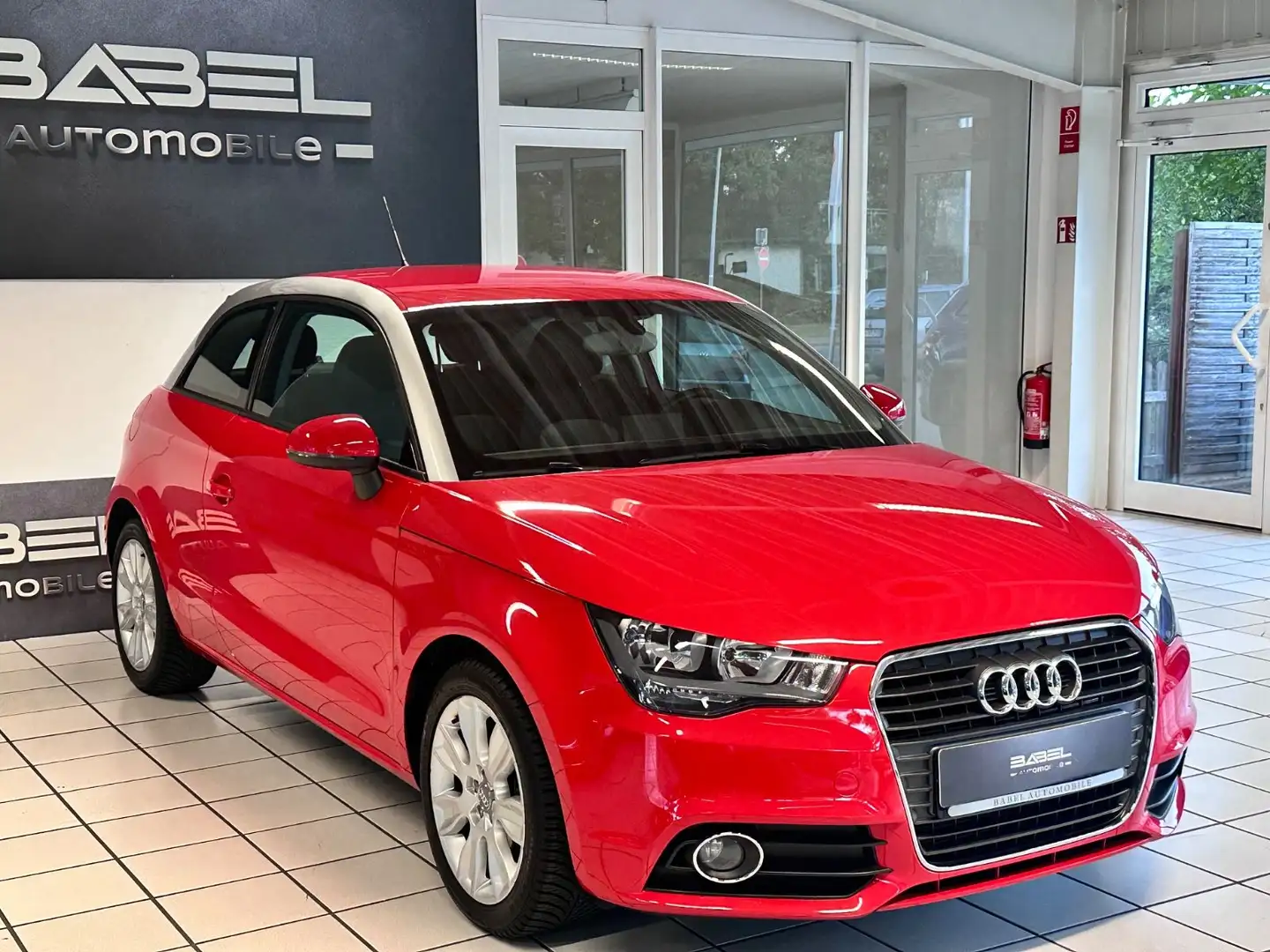 Audi A1 ambition Rot - 1
