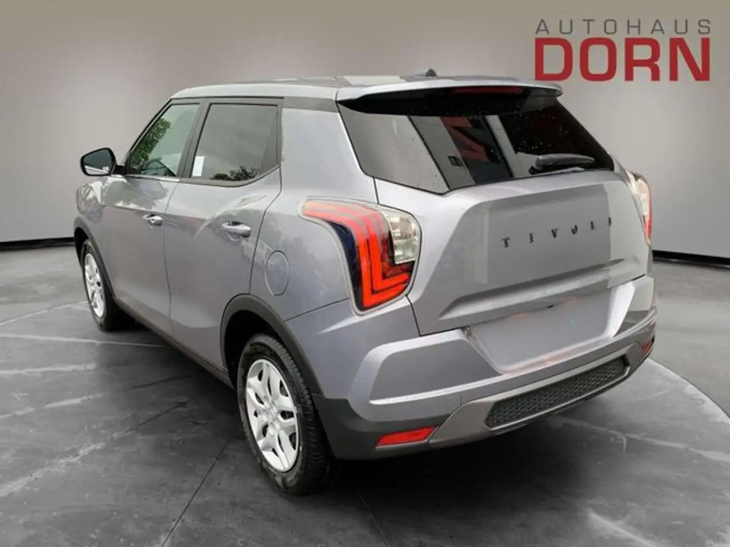 KGM Tivoli Spezial 1.5T-GDI MT 2WD Šedá - 2