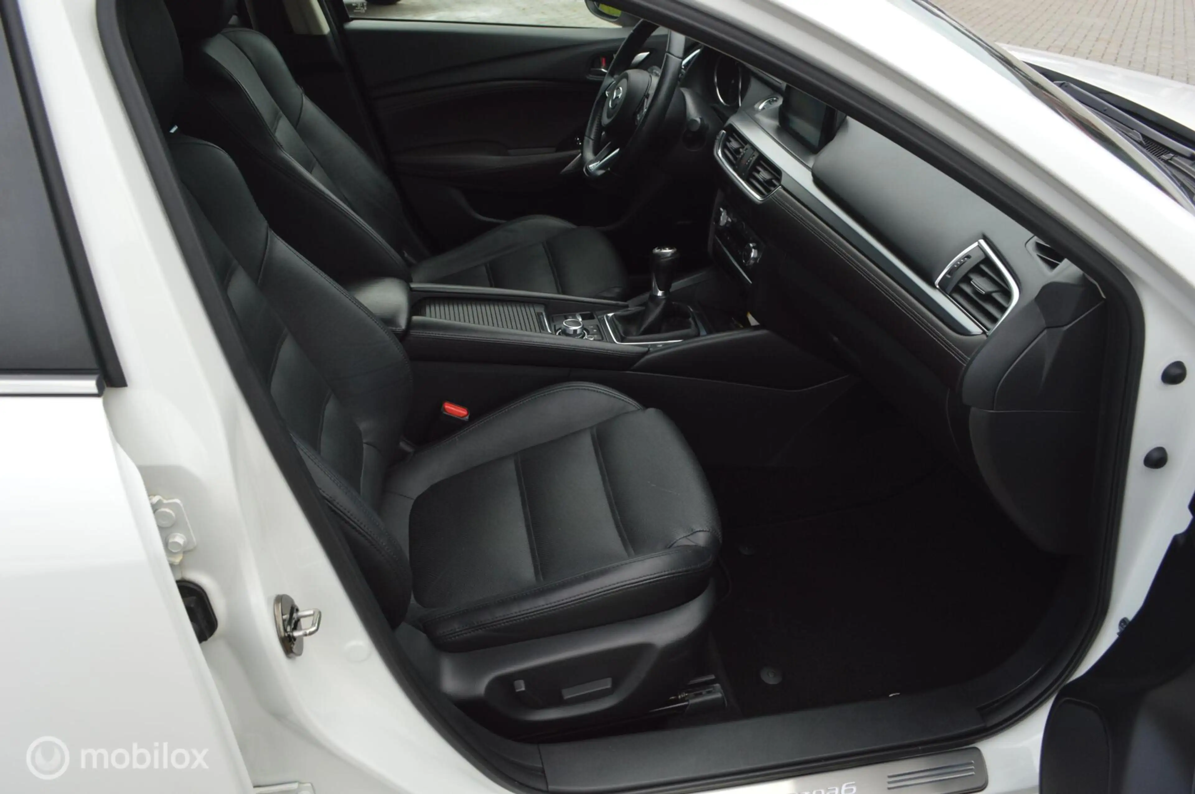 Mazda 6 2.0 SkyActiv-G 165 Skylease GT — photo 13