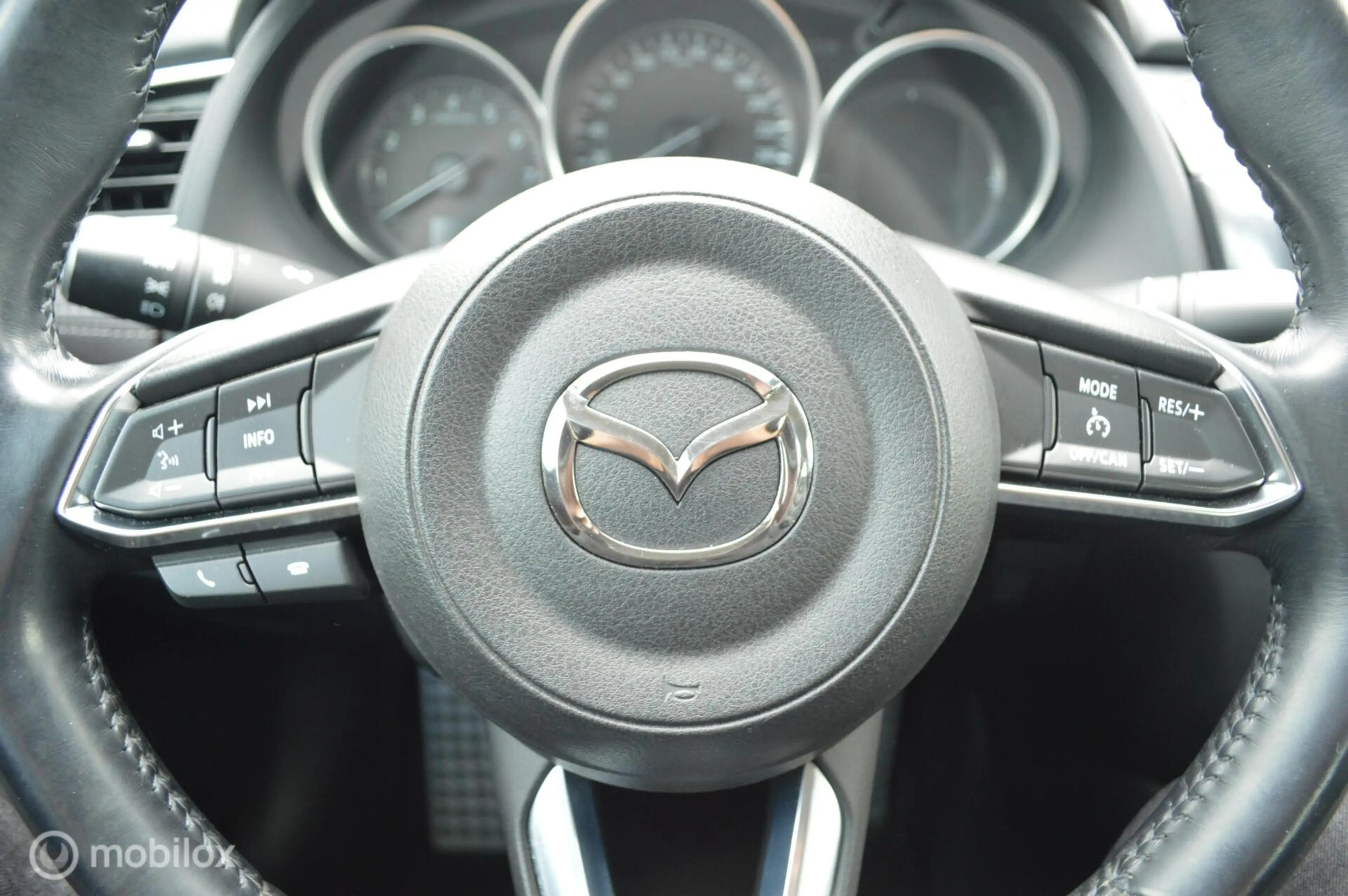 Mazda 6 2.0 SkyActiv-G 165 Skylease GT — photo 18