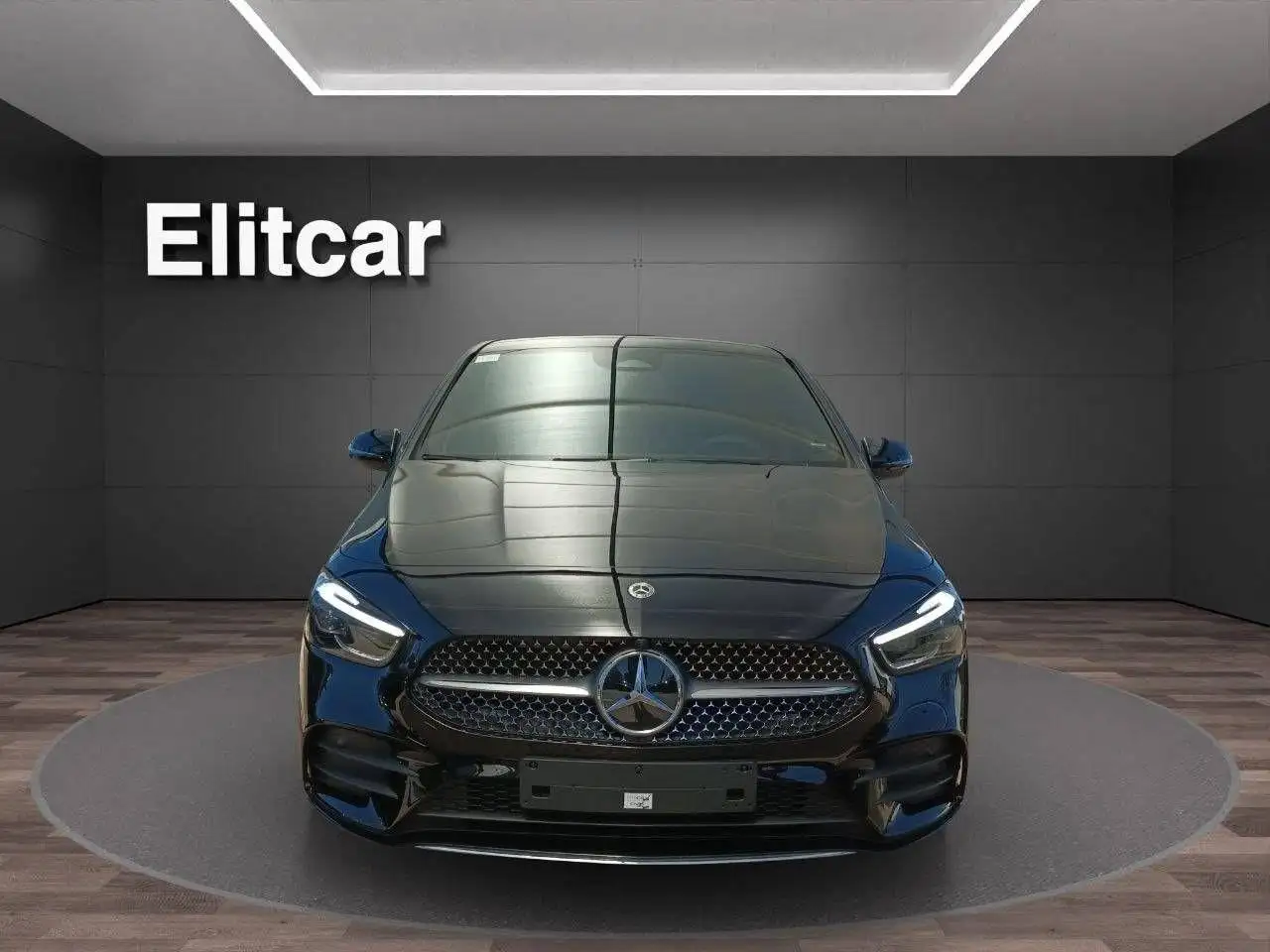 Mercedes-Benz B-Class 2026