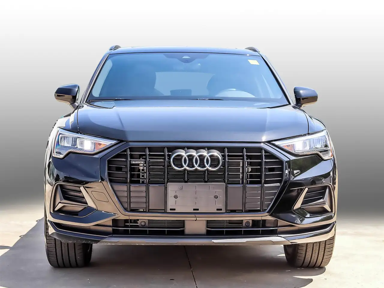 Audi Q3 photo Audi Q3