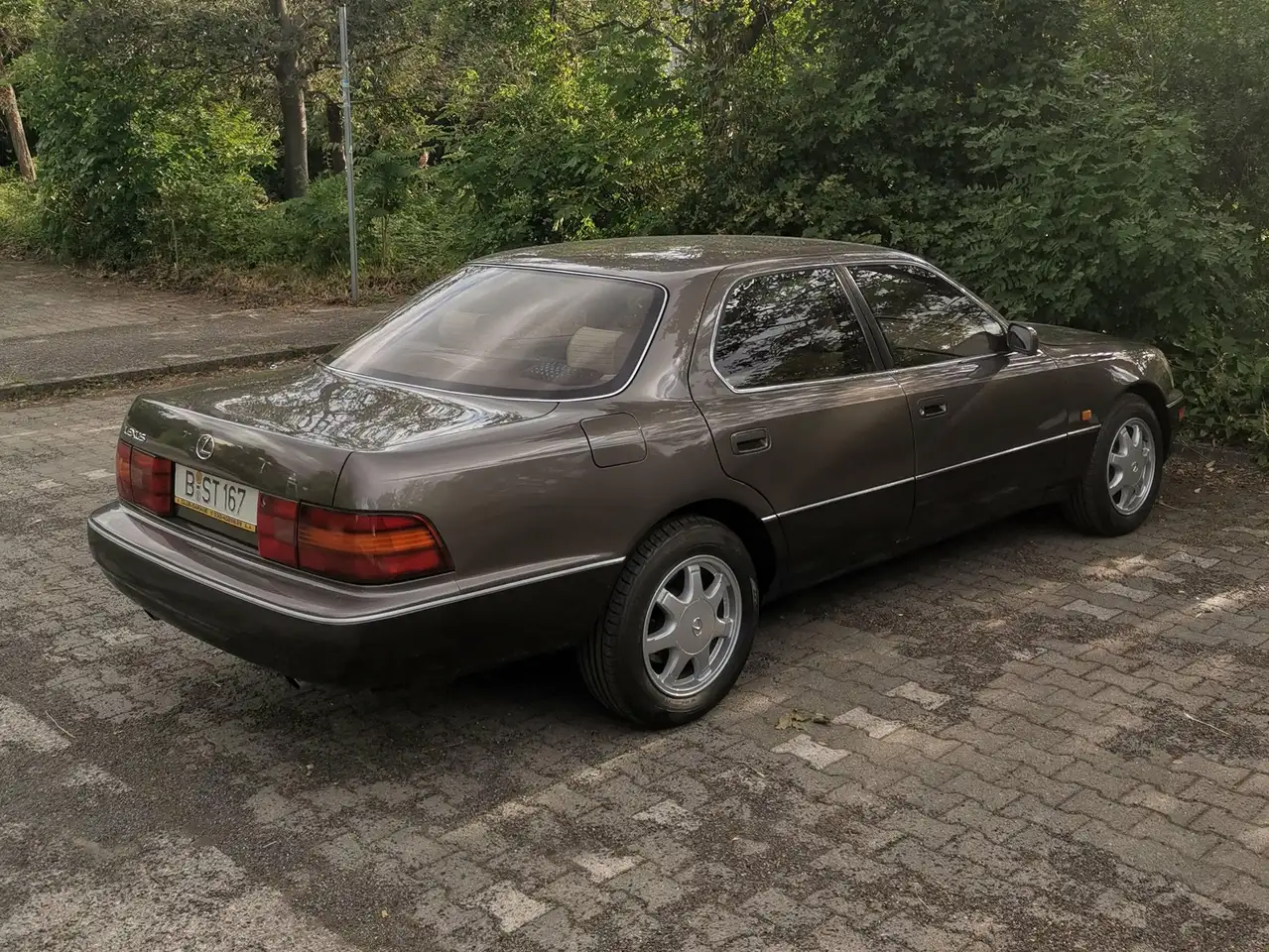 Lexus LS 400, foto 5