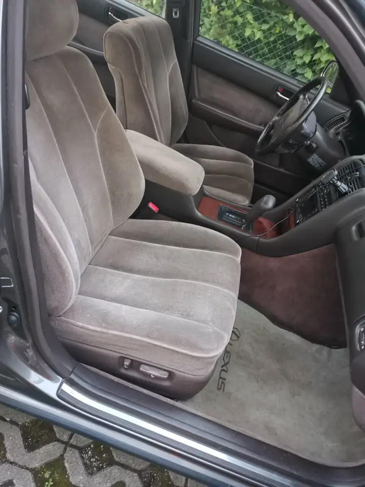 Lexus LS 400, foto 9